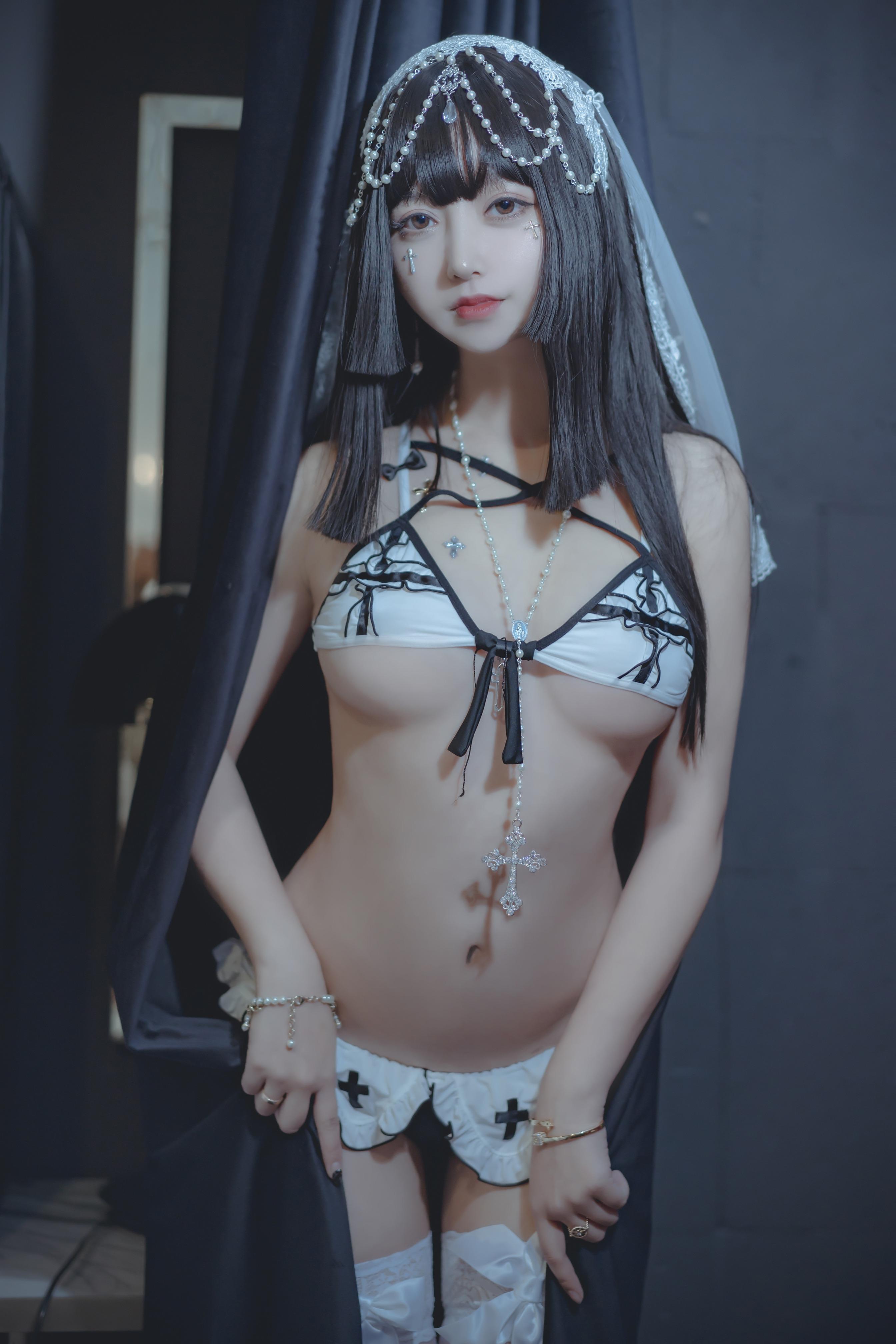 過期米線線喵 - 修女 53P