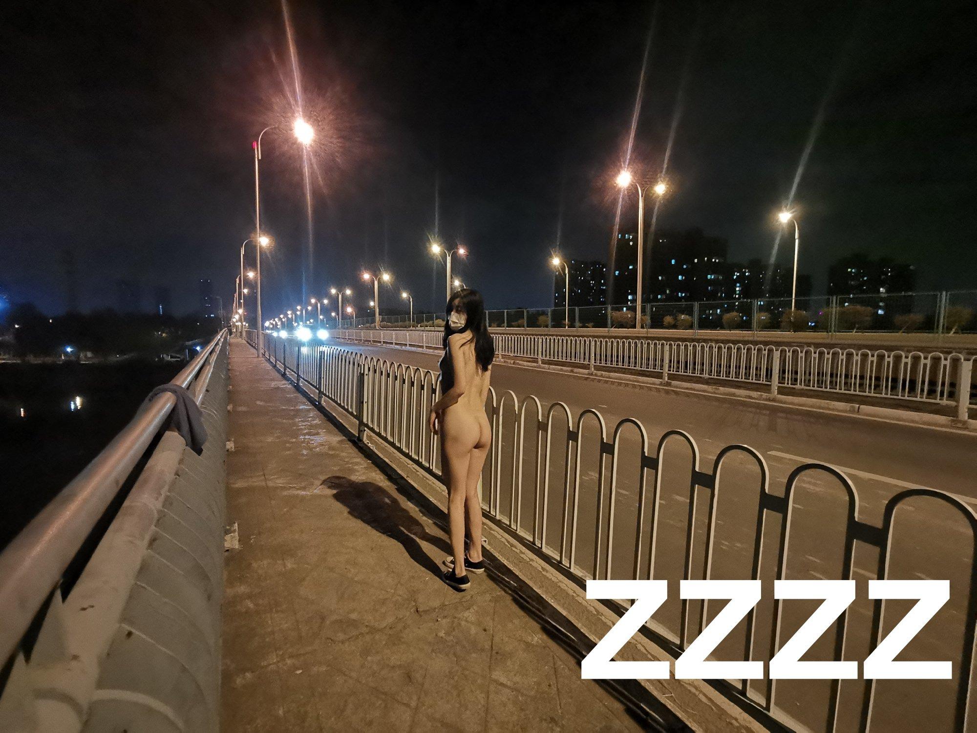 Guangzhou Couple "ZZZZ" Full Nude Exposure 126P