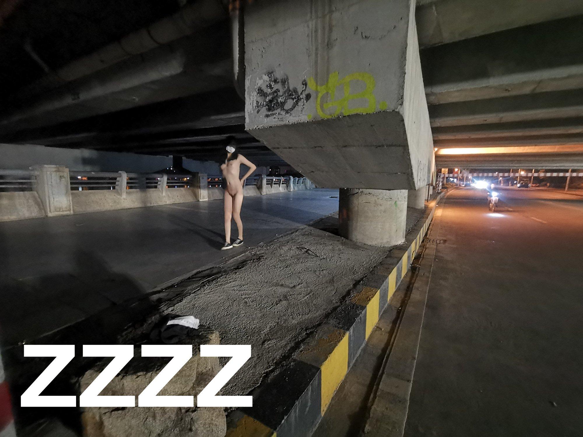 Guangzhou Couple "ZZZZ" Full Nude Exposure 126P