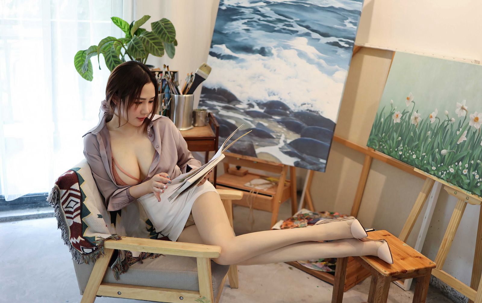 蛋糕cake丰满嫩白大奶美女性感大圆臀丁字裤高清图