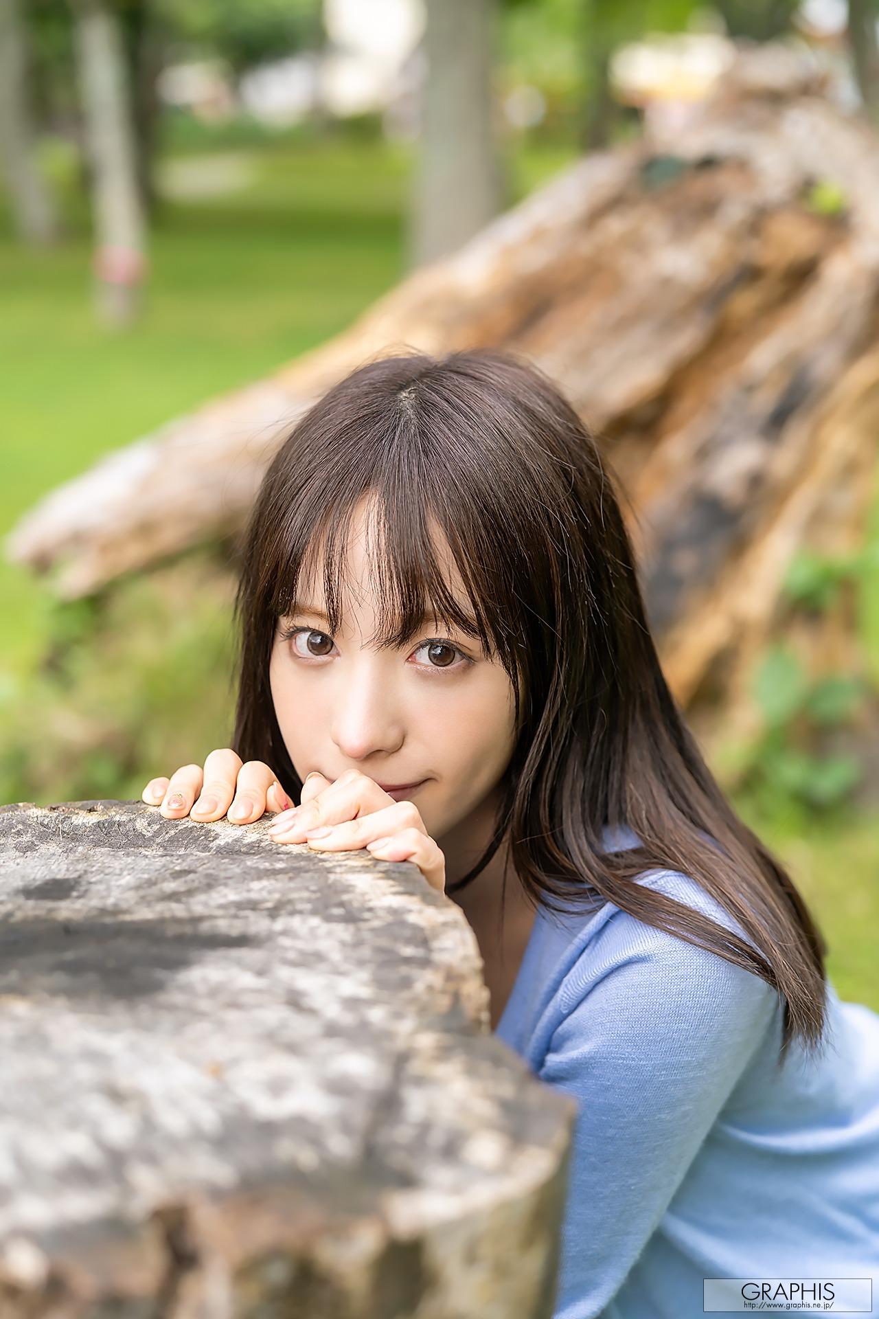 Graphis Kana Momonogi Winter Special Sign 121P