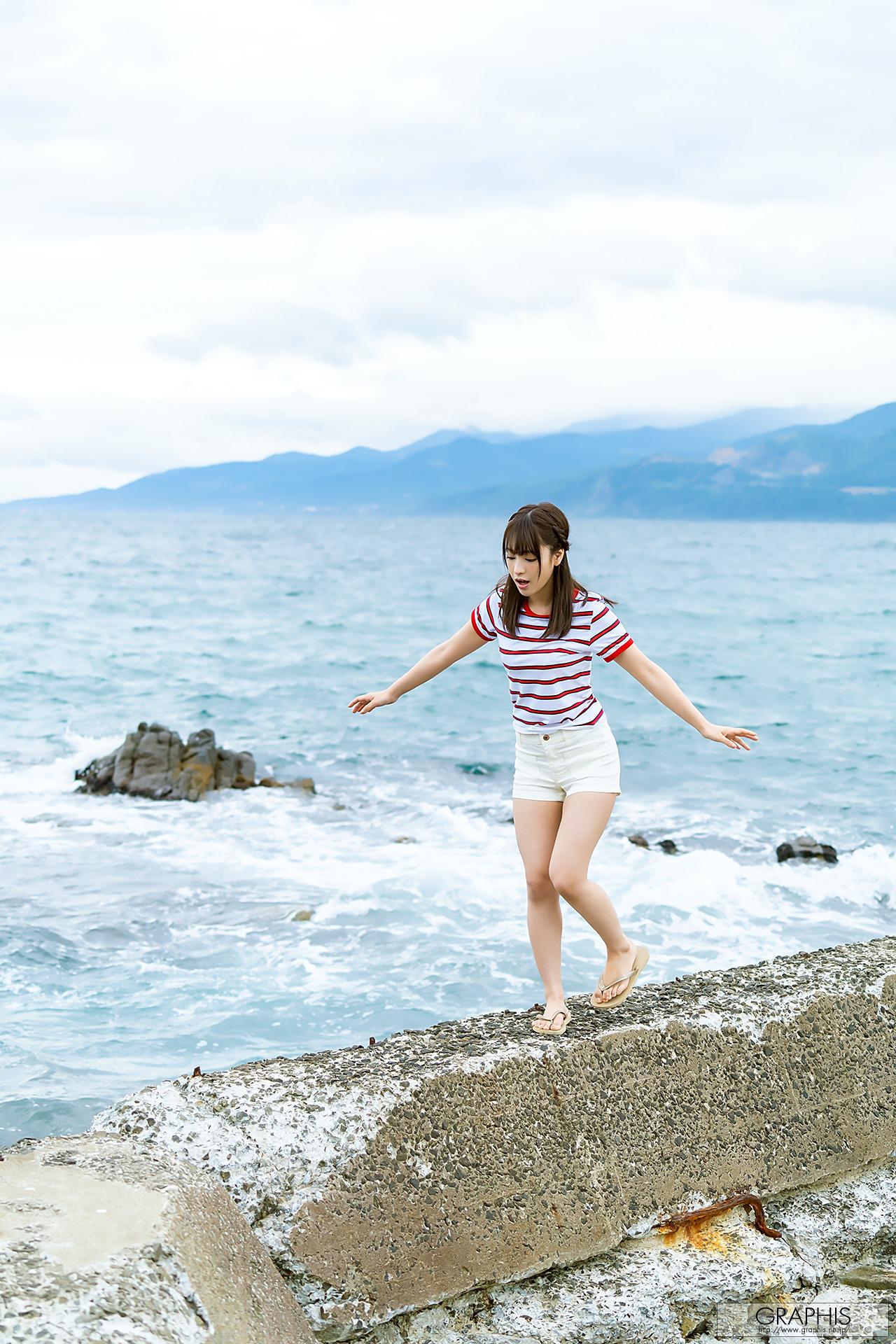 Graphis Kana Momonogi Winter Special Sign 121P