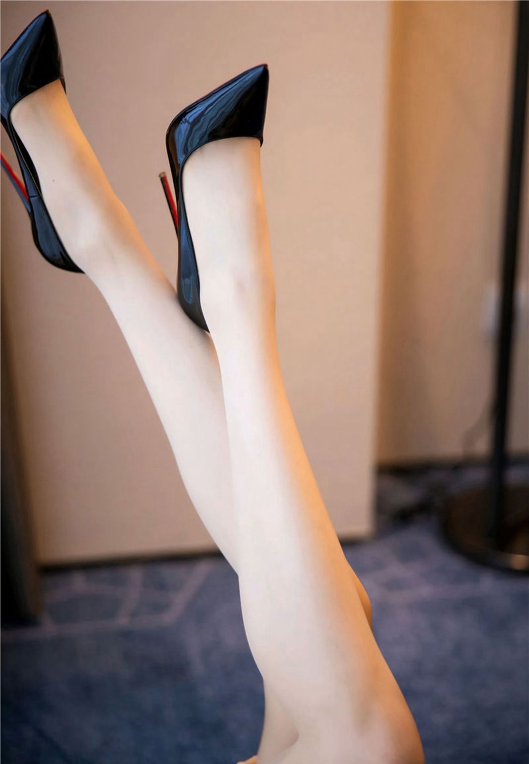 Huang Le Ran 2020 Extreme Quality Big Buttocks Temptation Qipao Flesh-Colored Stockings Sexy No Underwear Thong