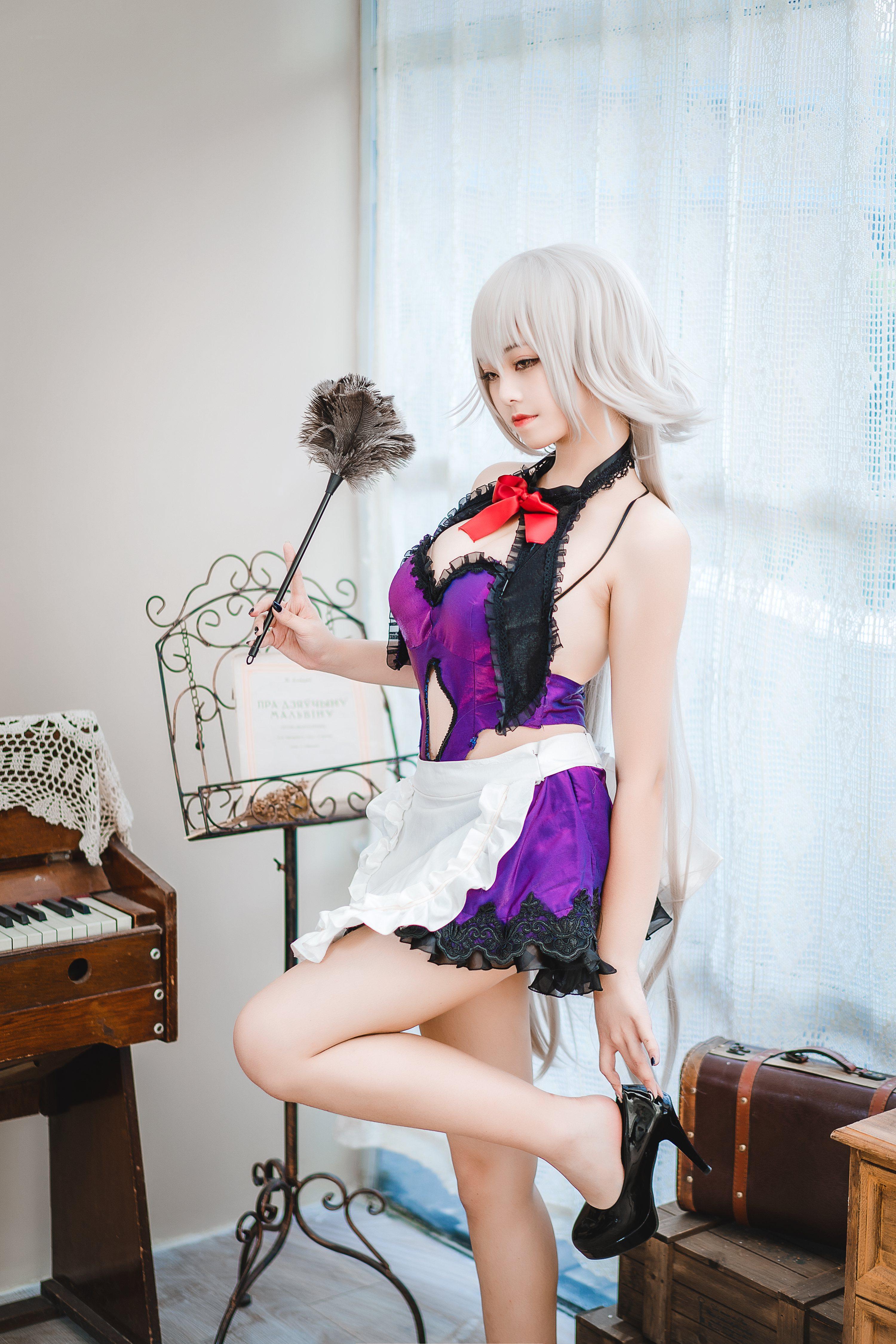 Honey Cat Qiu Vol.046: Joan of Arc Maid 40P