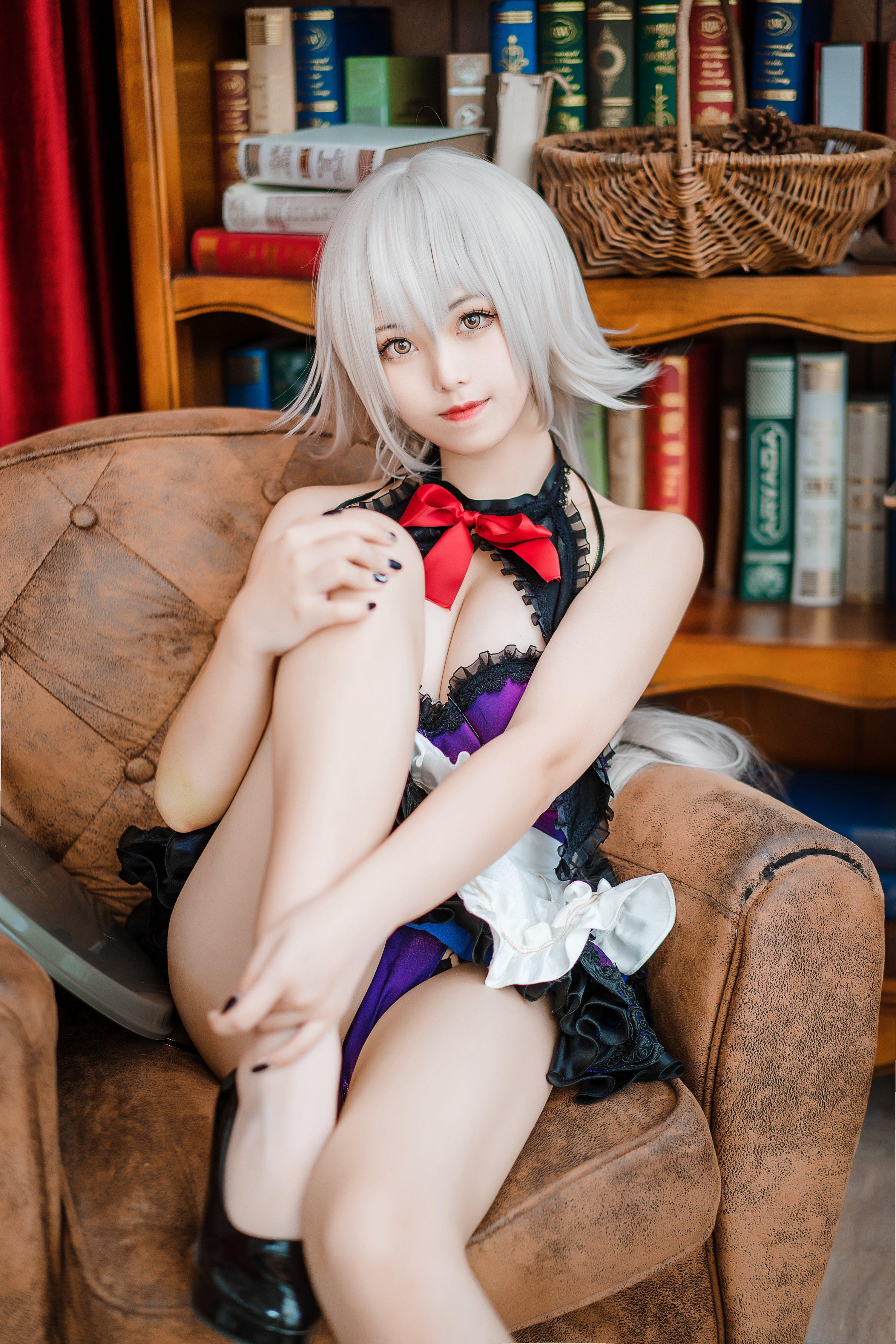 蜜汁猫裘 Vol.046: 贞德女仆 40P