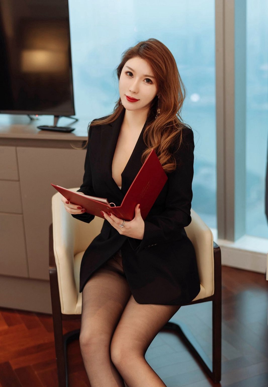 Bộ sưu tập ảnh HD mới nhất 2020 của Eunice Egg: Đồng phục quyến rũ, Vớ đen, Cơ thể đầy đặn