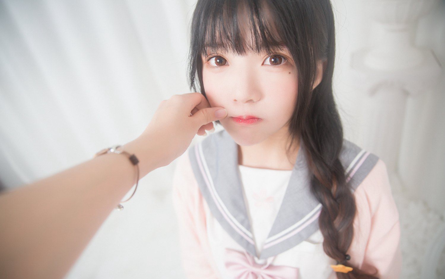 桜桃喵 2020 cosplay セクシーJK制服 高画質福利 大胆エロ画像