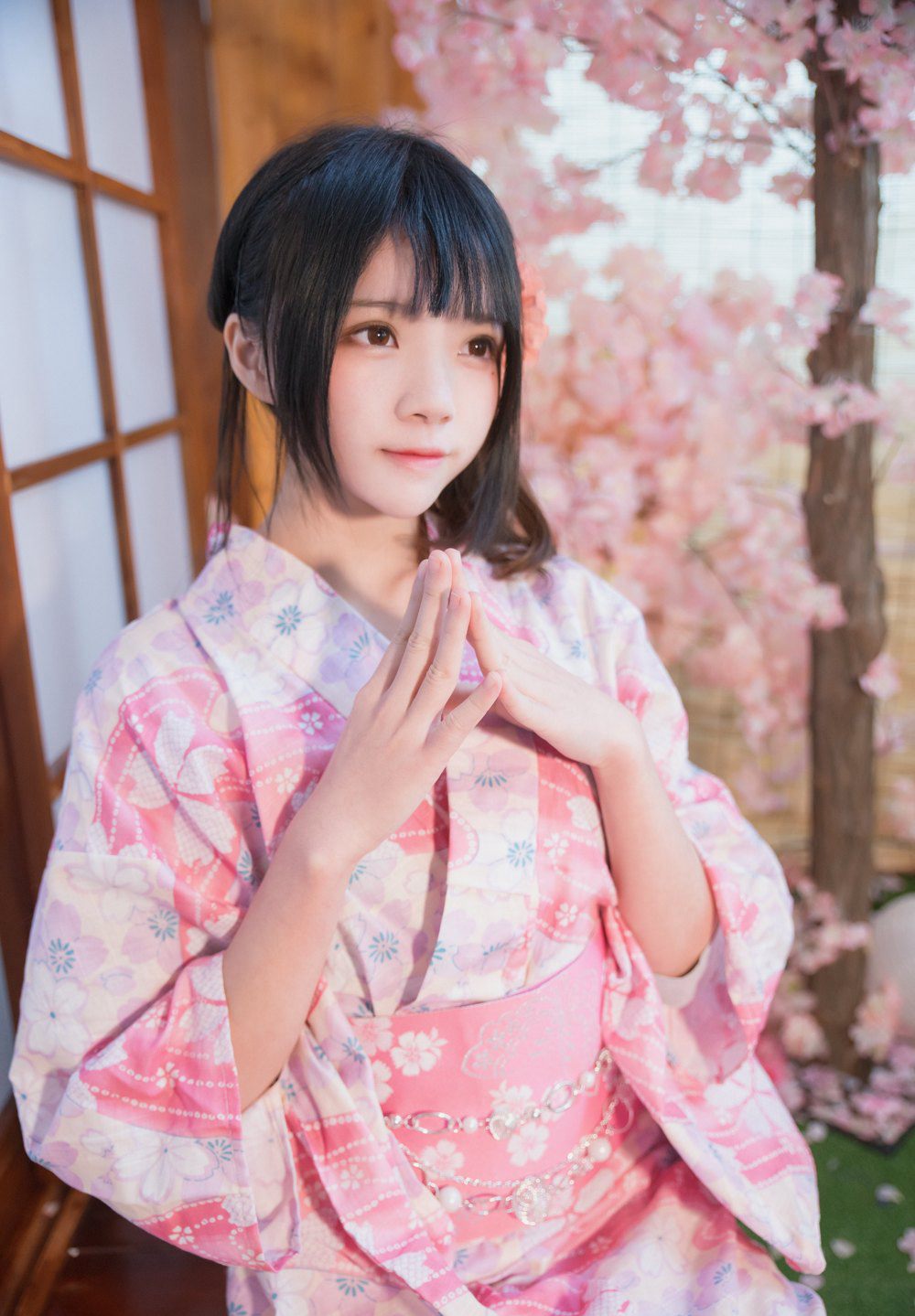 桜桃喵 2020 cosplay セクシーJK制服 高画質福利 大胆エロ画像