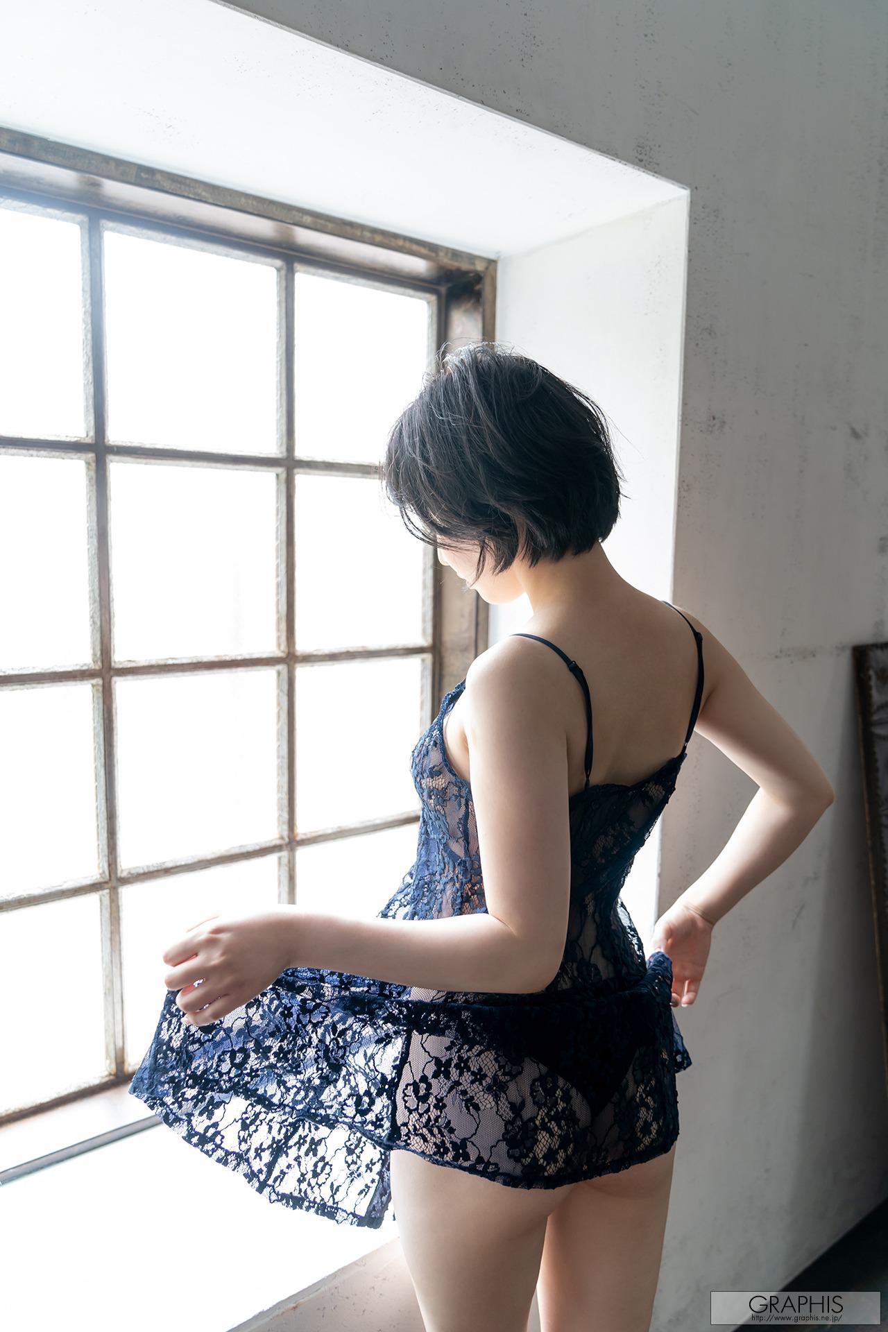 Graphis] Gravure Đầu Tiên – Tsubaki Sannomiya [160P