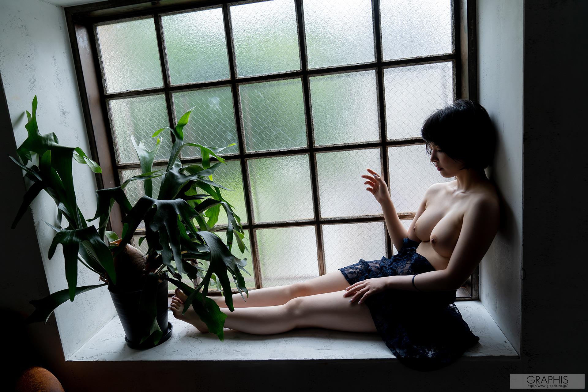 Graphis] Gravure Đầu Tiên – Tsubaki Sannomiya [160P