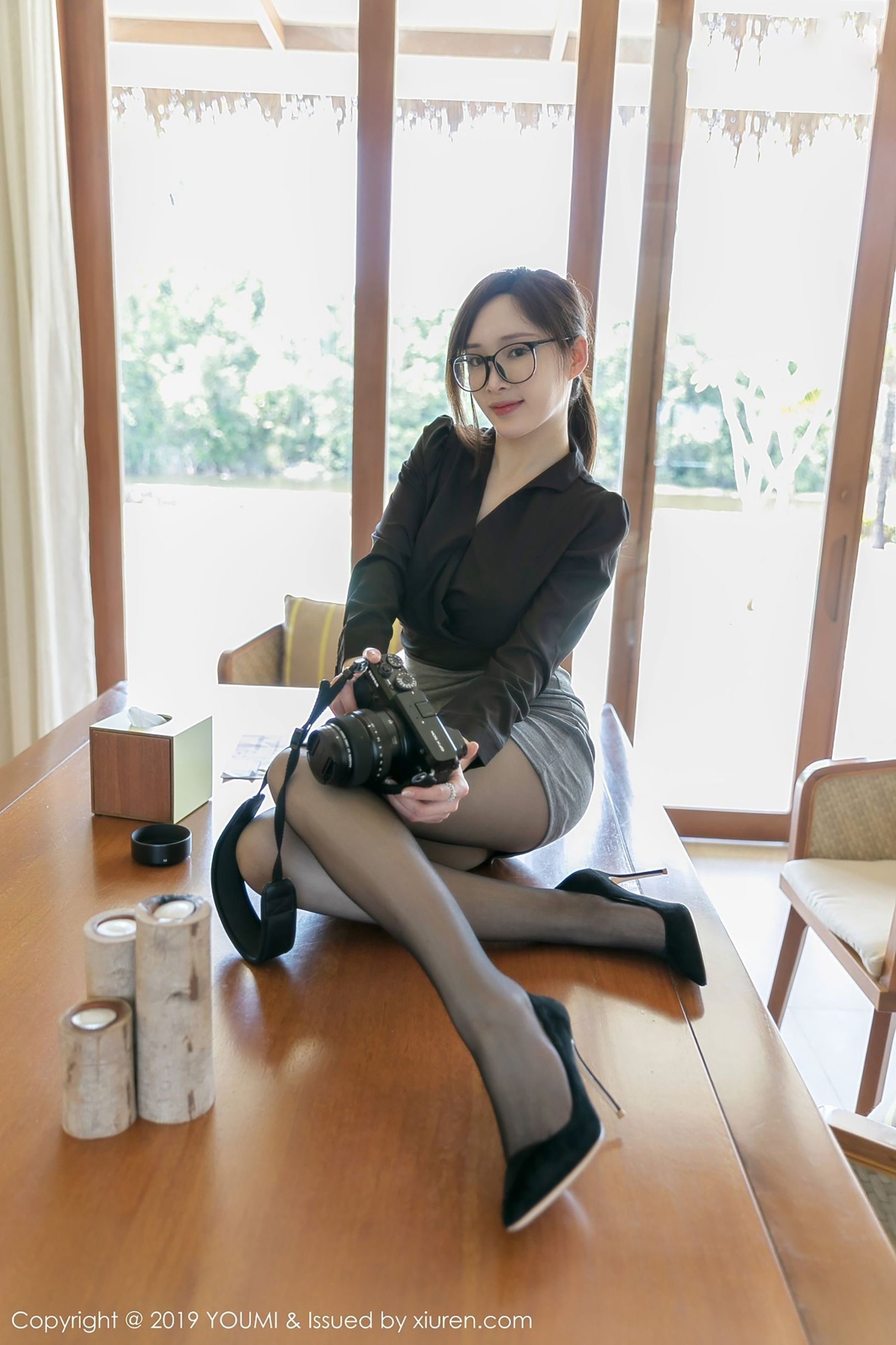 YouMi] Tập 290 Bình sữa đất béo tròn lùn vụng xấu đen nghèo