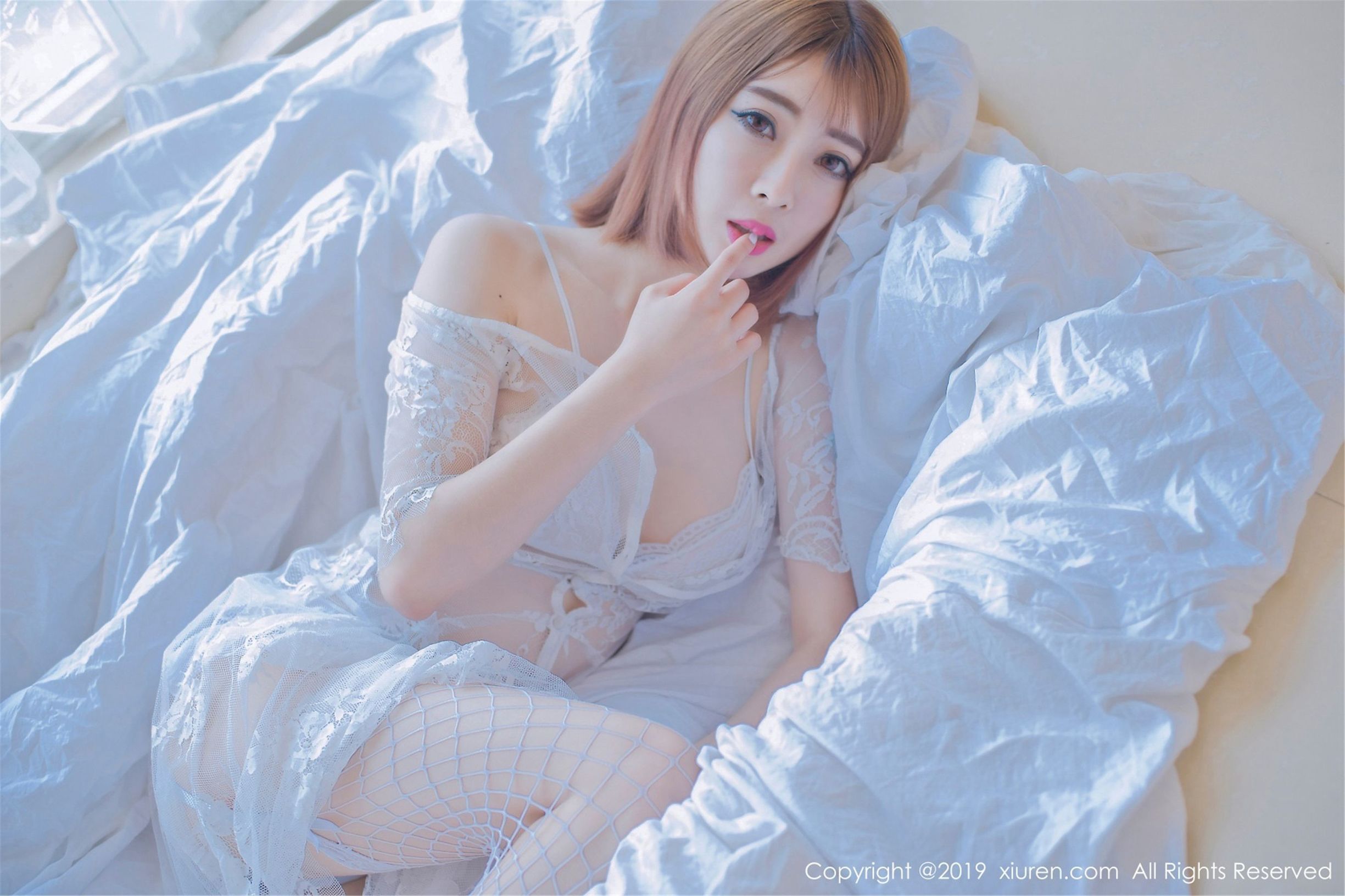 秀人XIUREN] No.1406 凌萍兒