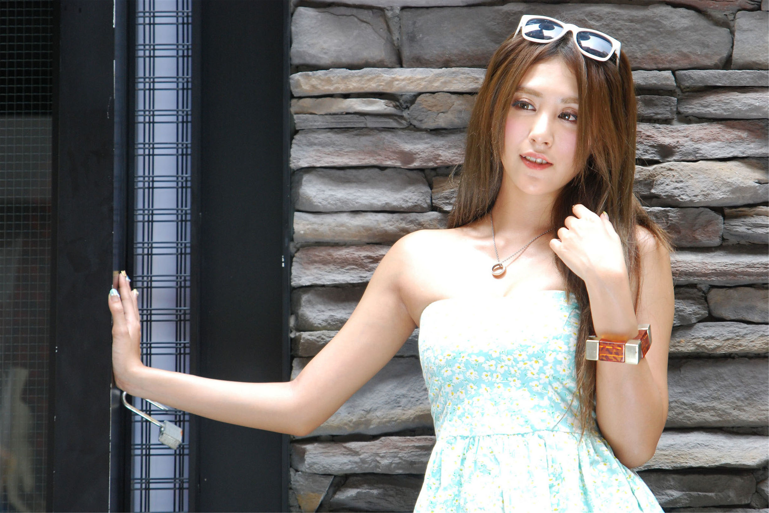 台湾の美女] 夏晴MISO ファッションストリートスナップ