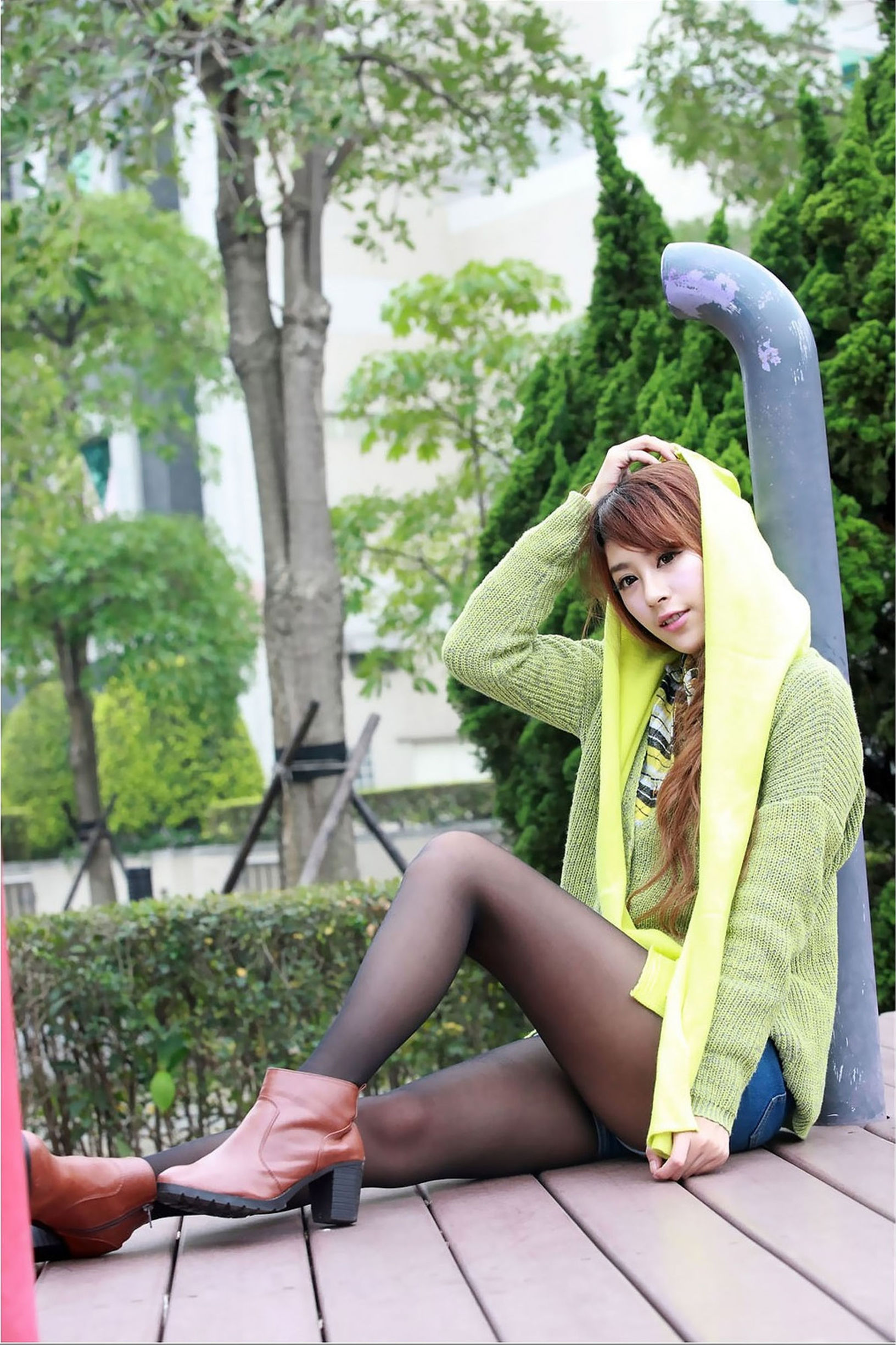 Taiwan Beauty] Xia Qing MISO Black Silk Outdoor Shoot