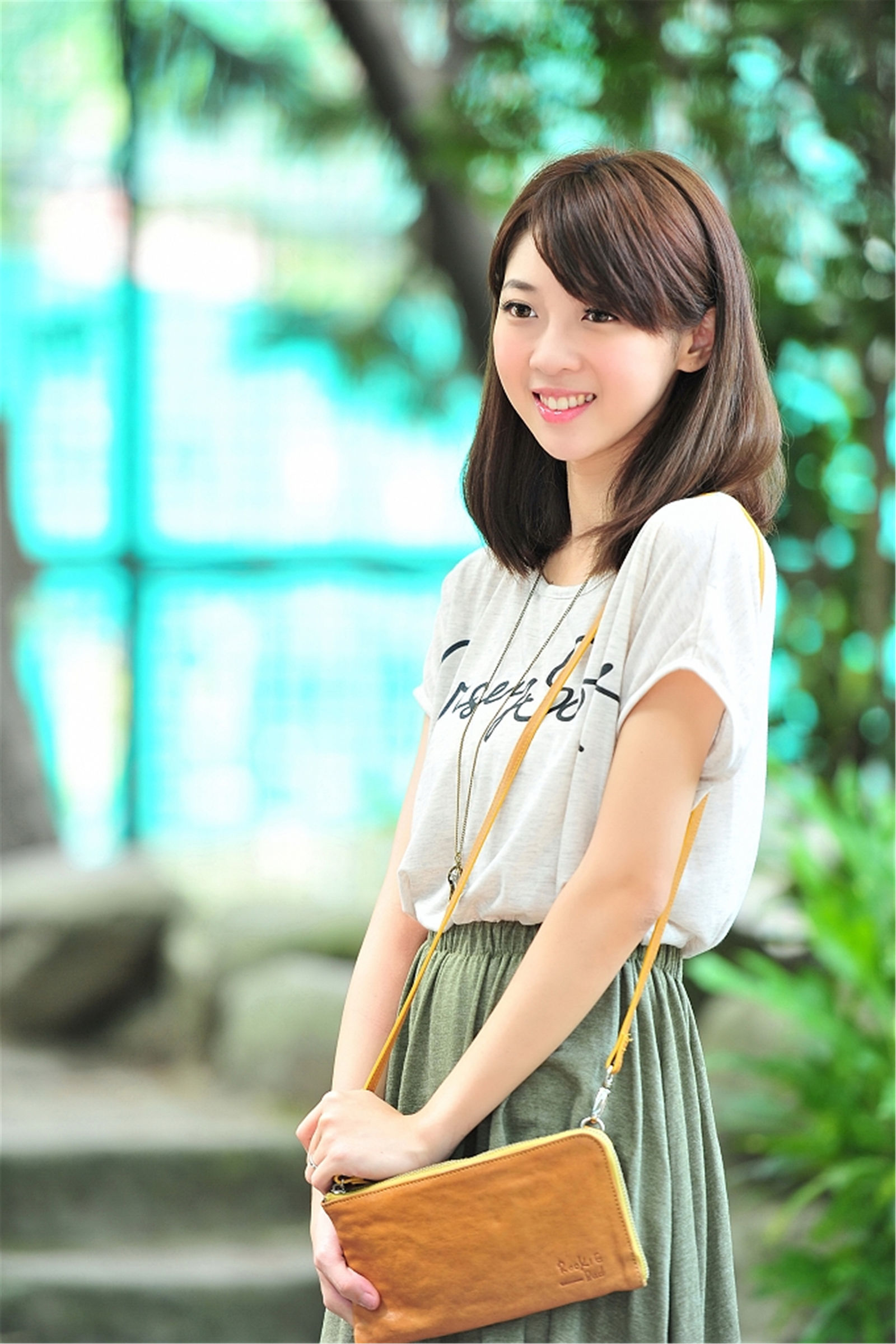 臺灣美女] 小玉 士林國小外拍
