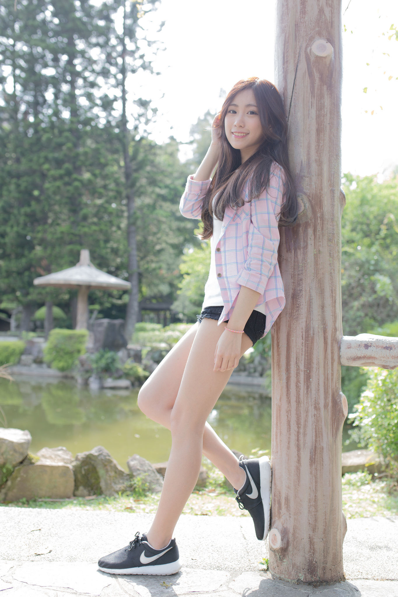 台湾の美女] チャン・チュウシャン 台北中山駅マクドナルドの校花女神公園小清新外撮