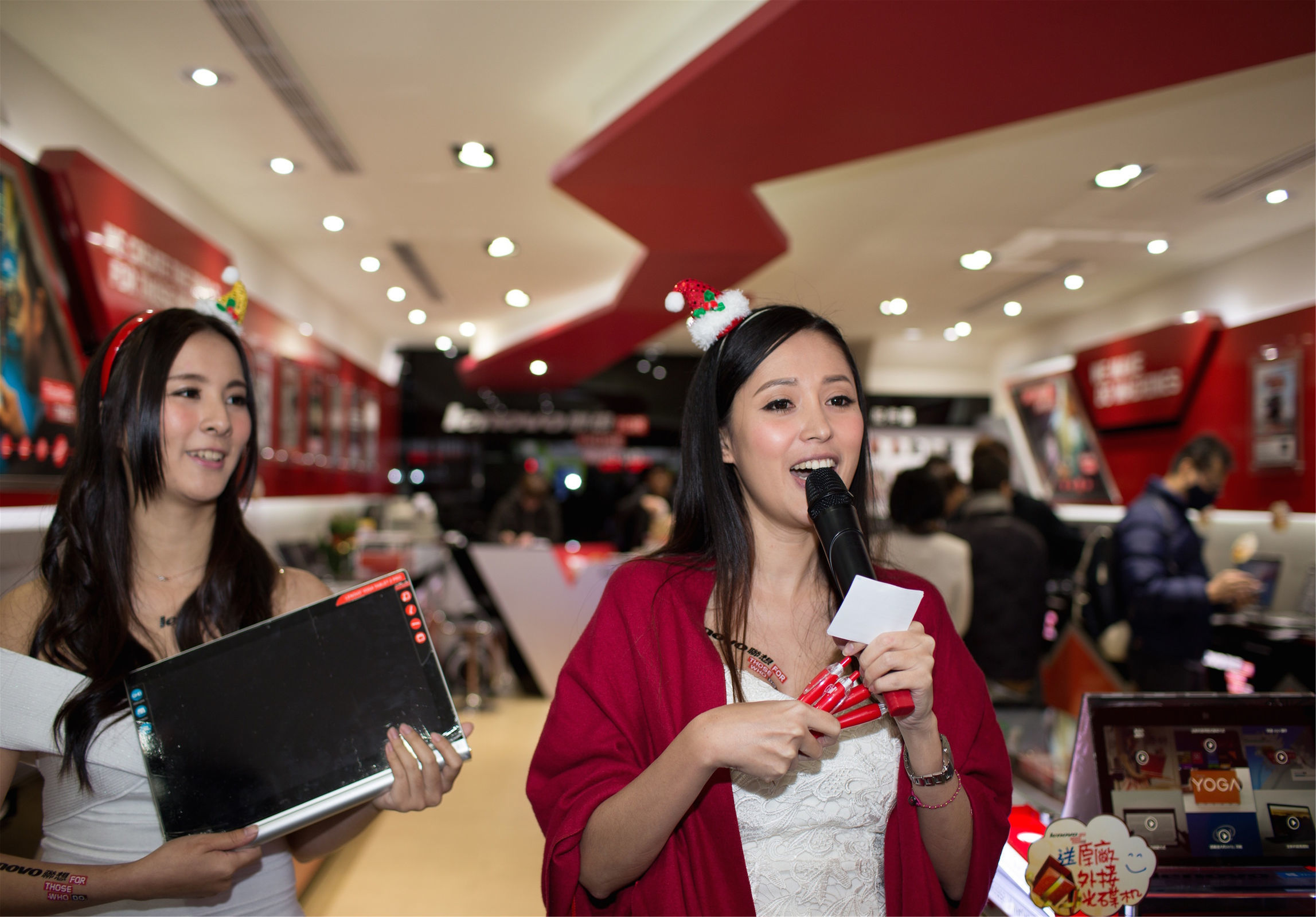 臺灣美女] 杜可薇Avy 台北市光華商場 聯想櫃台促銷員