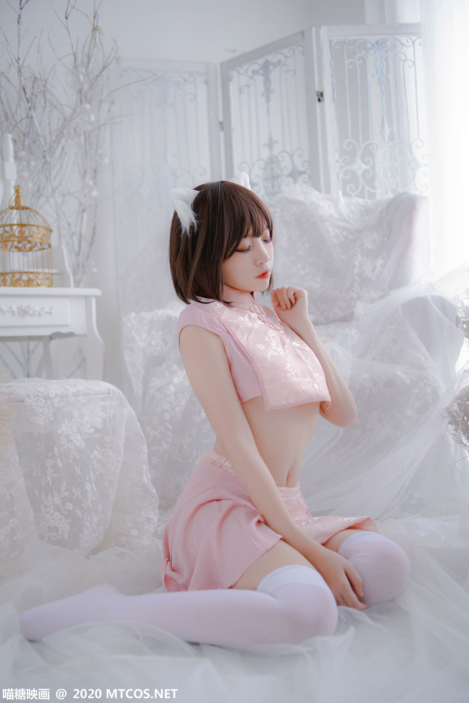 Quả Đường Điện Ảnh] HML.026 Hệ màu hồng Kỳ bào