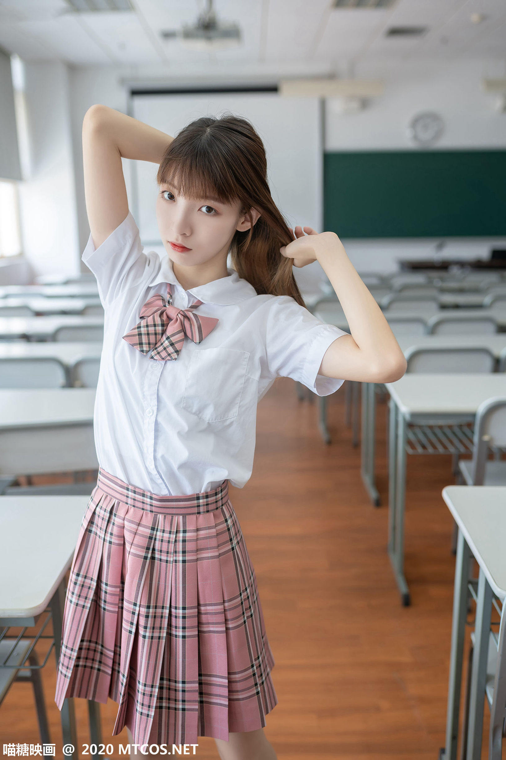 먀오탕영화] JKL.009 분홍격자JK제복