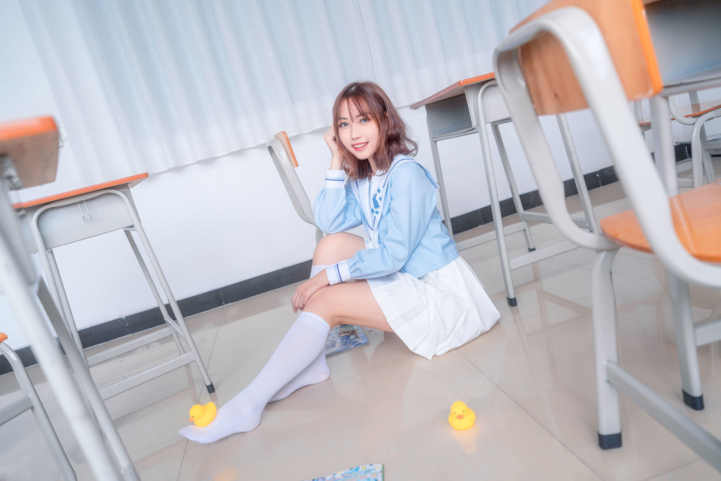 Meow Sugar Films] Vol. 009: Little Yellow Duck and White Silk