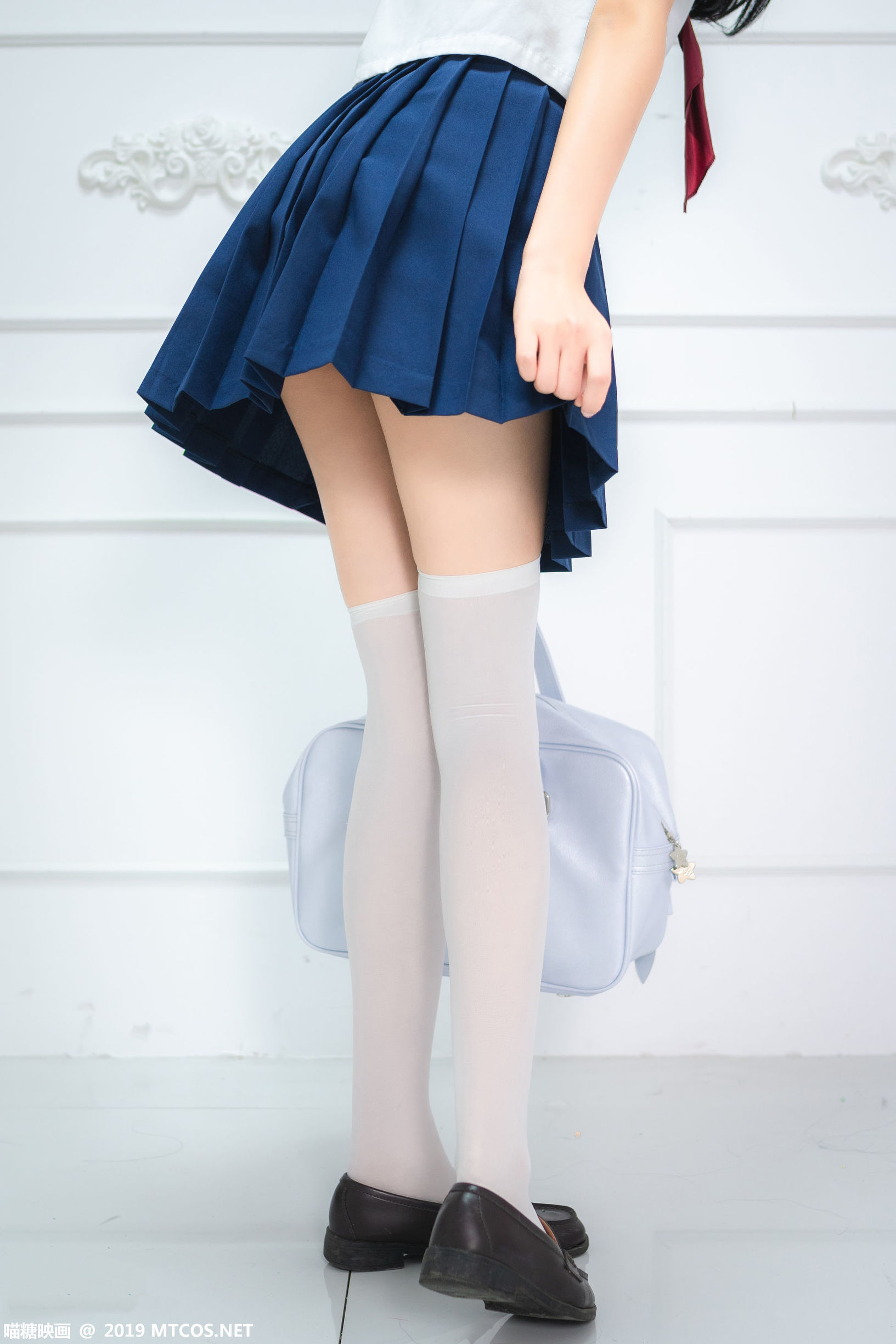 Miaotang Dianying] Vol. 012 Blue and White Sailor Suit