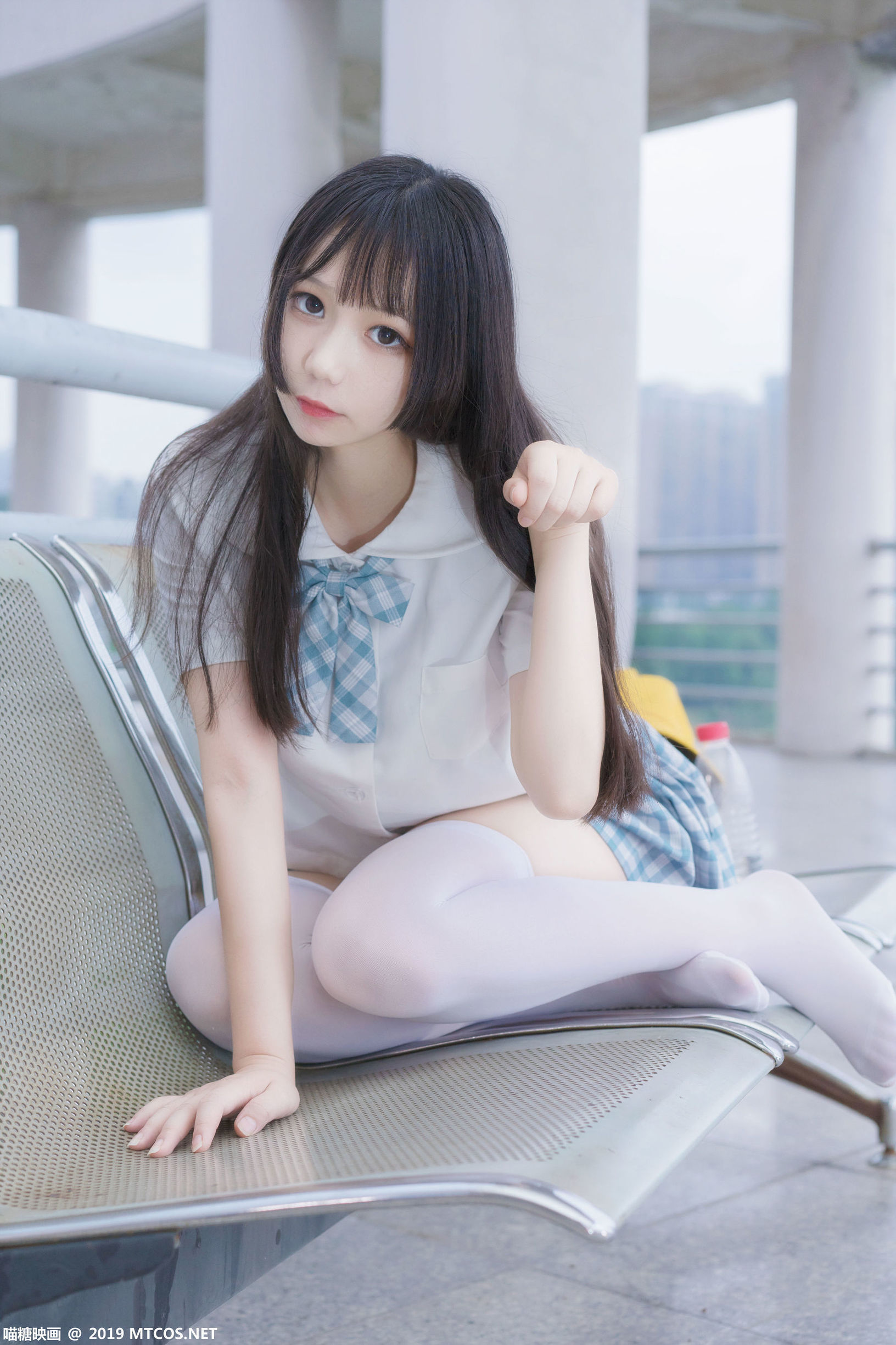 Quẩy Đường Phim] VOL.015 Váy lụa trắng kẻ caro