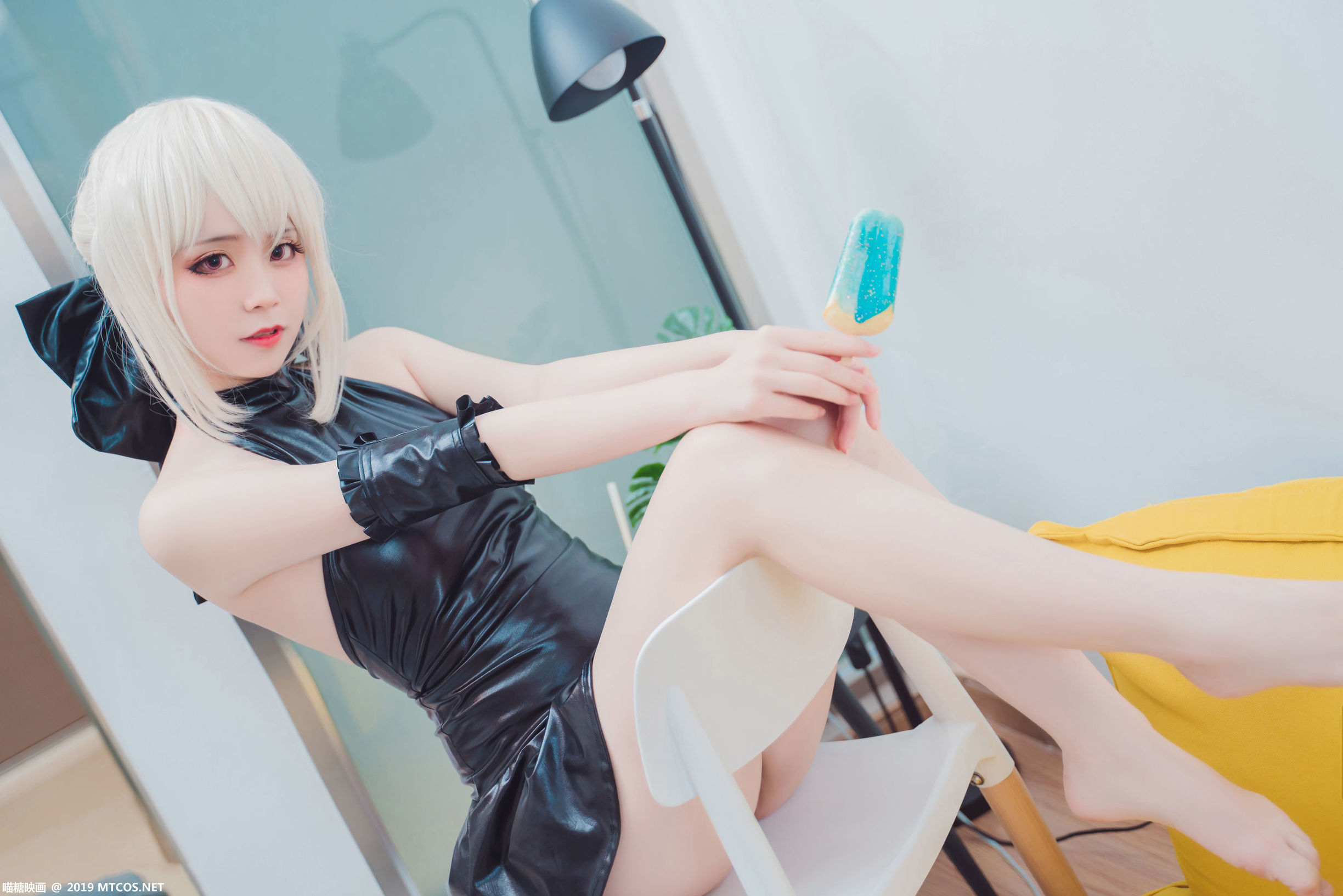Miêu Đường Điện Ảnh] VOL.026 Quần áo vinyl đen