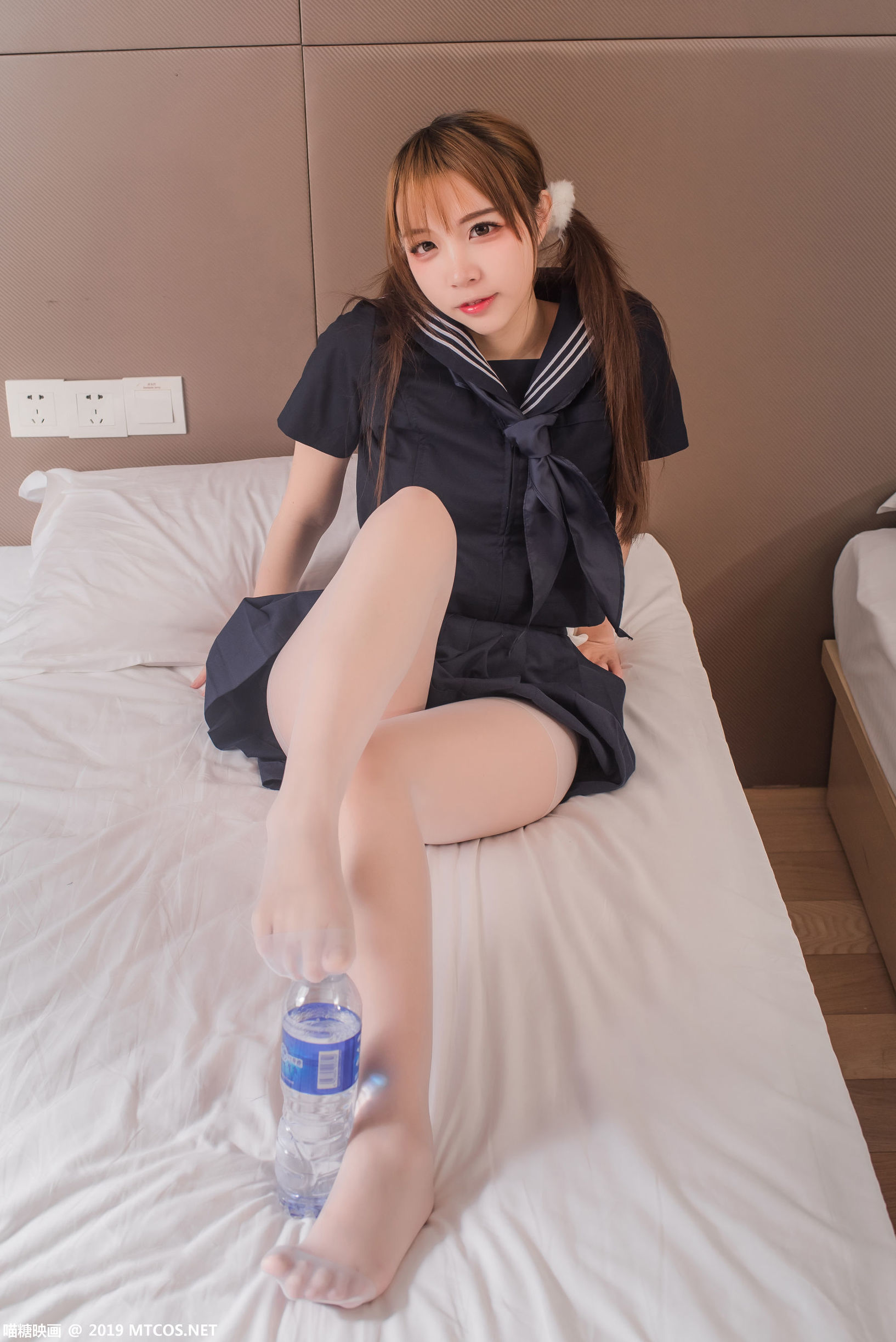 Meow Sugar Films] Vol. 042: Uniform Black Three Volumes