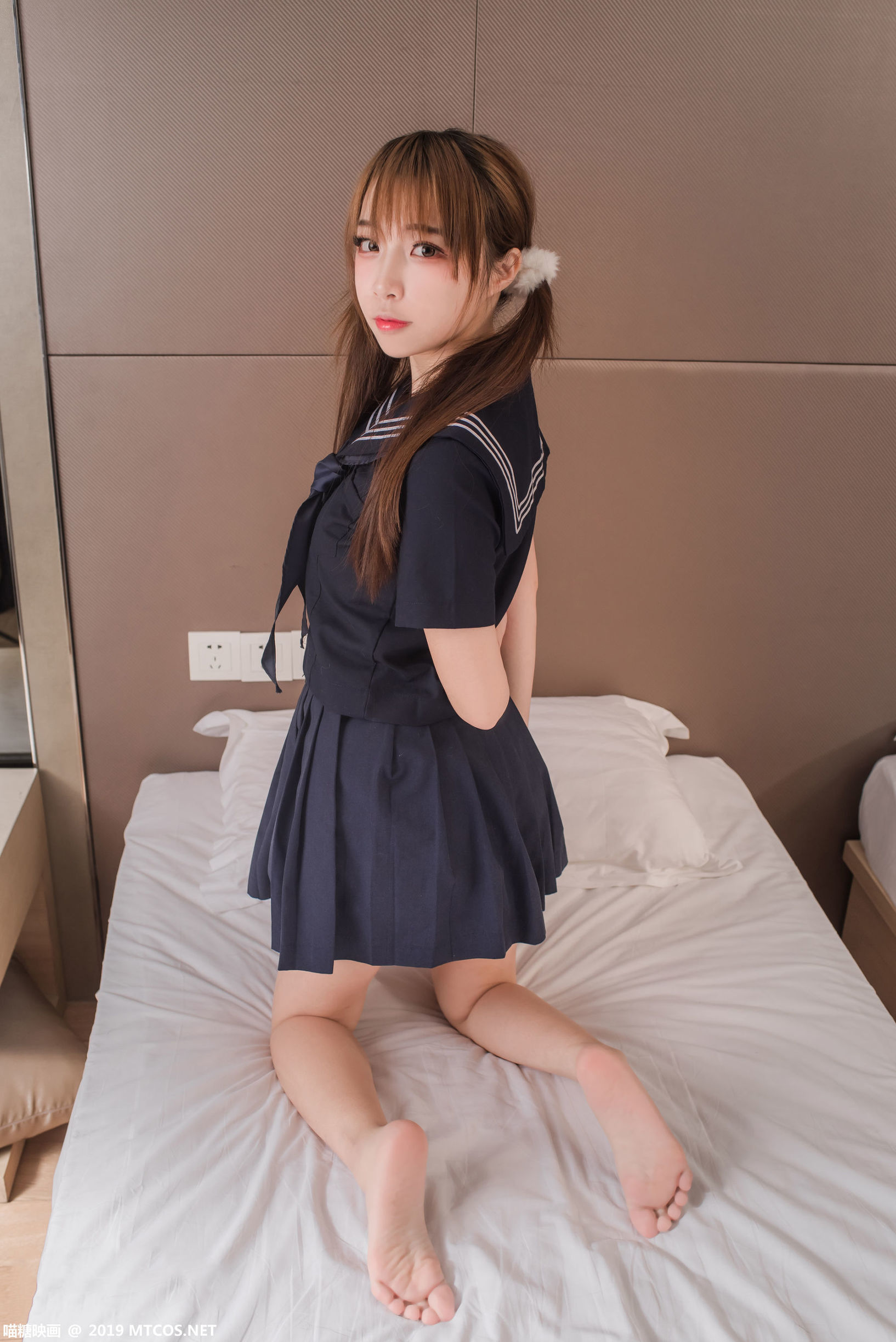 Meow Sugar Films] Vol. 042: Uniform Black Three Volumes