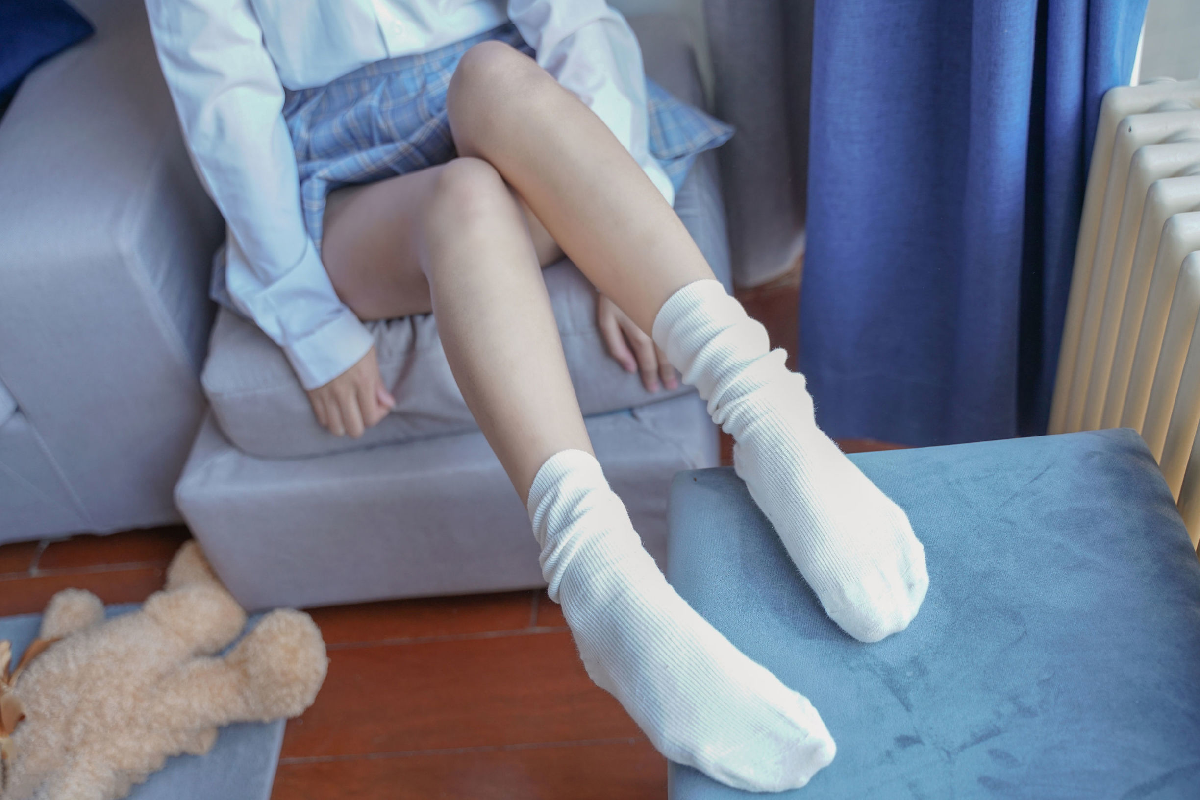 Meow Sugar Film] VOL.047 Bare Leg Uniform Skirt