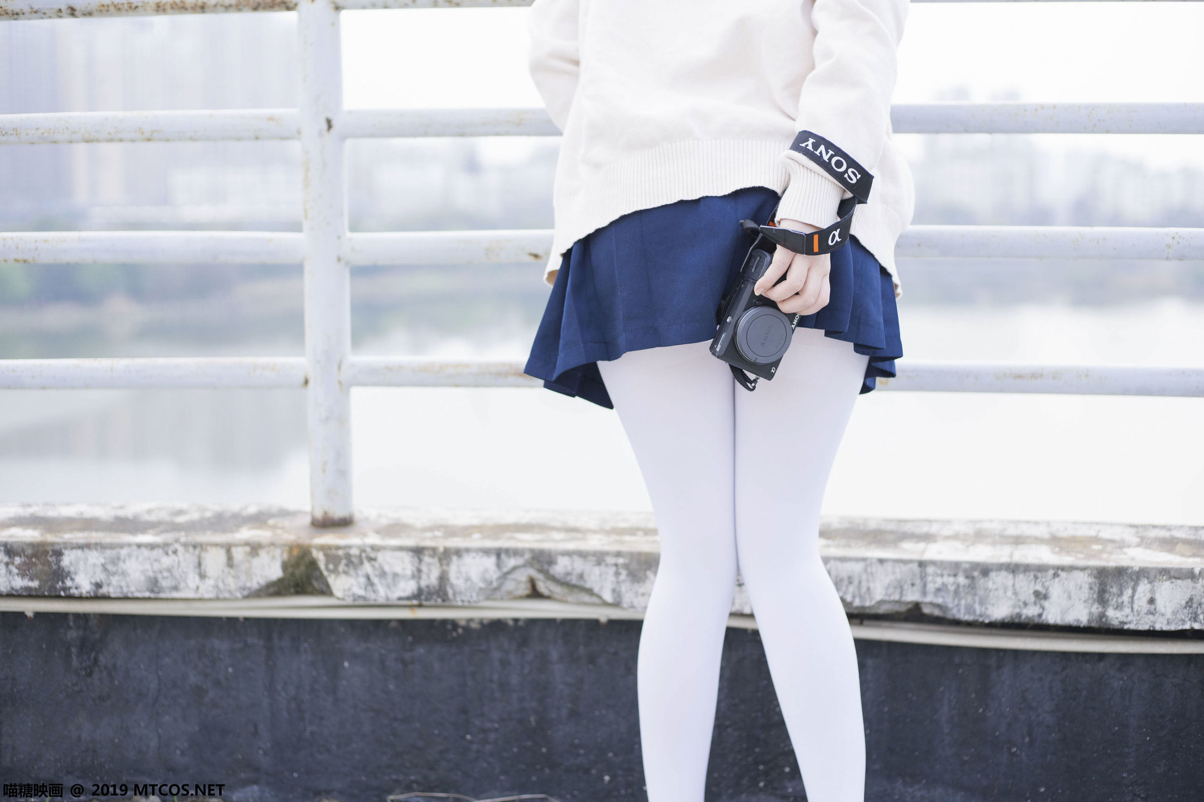 Meow Sugar Film] VOL.067 Miaomiao's White Silk Sailor Uniform