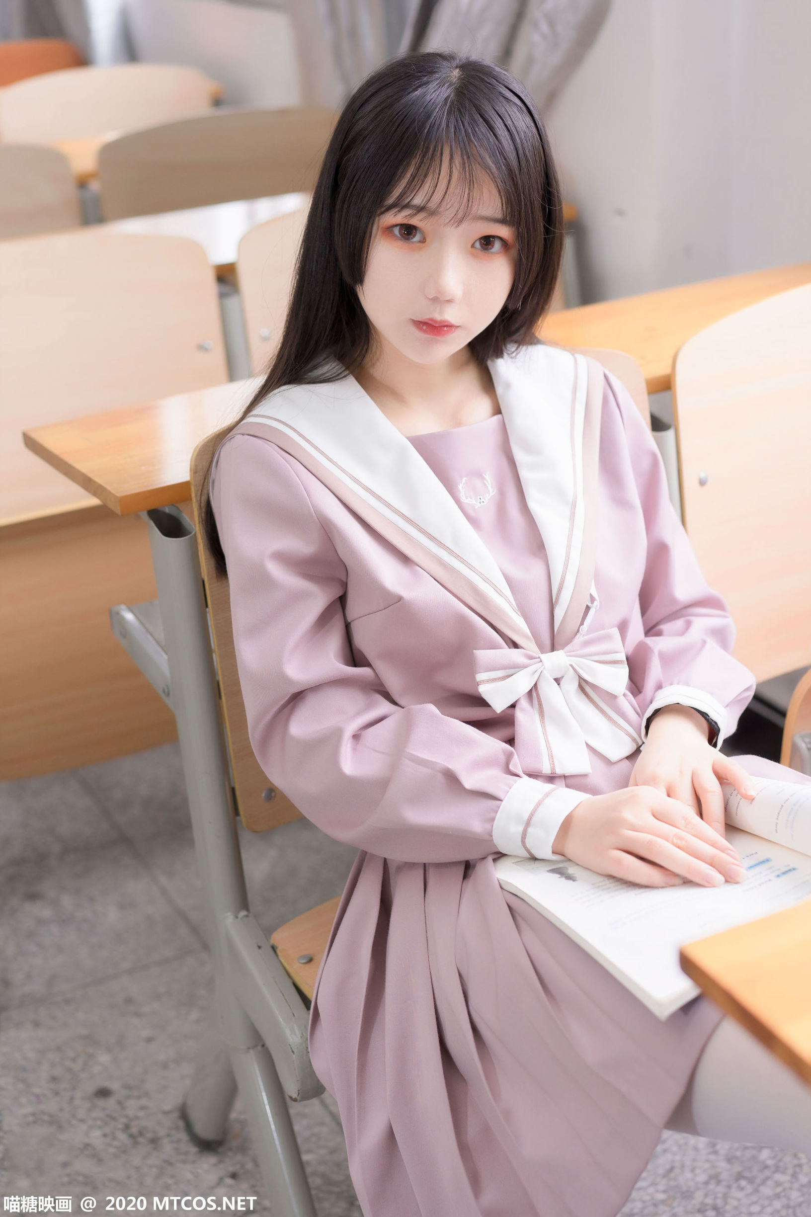 먀오탕영화] VOL.074 핑크 JK 아가씨