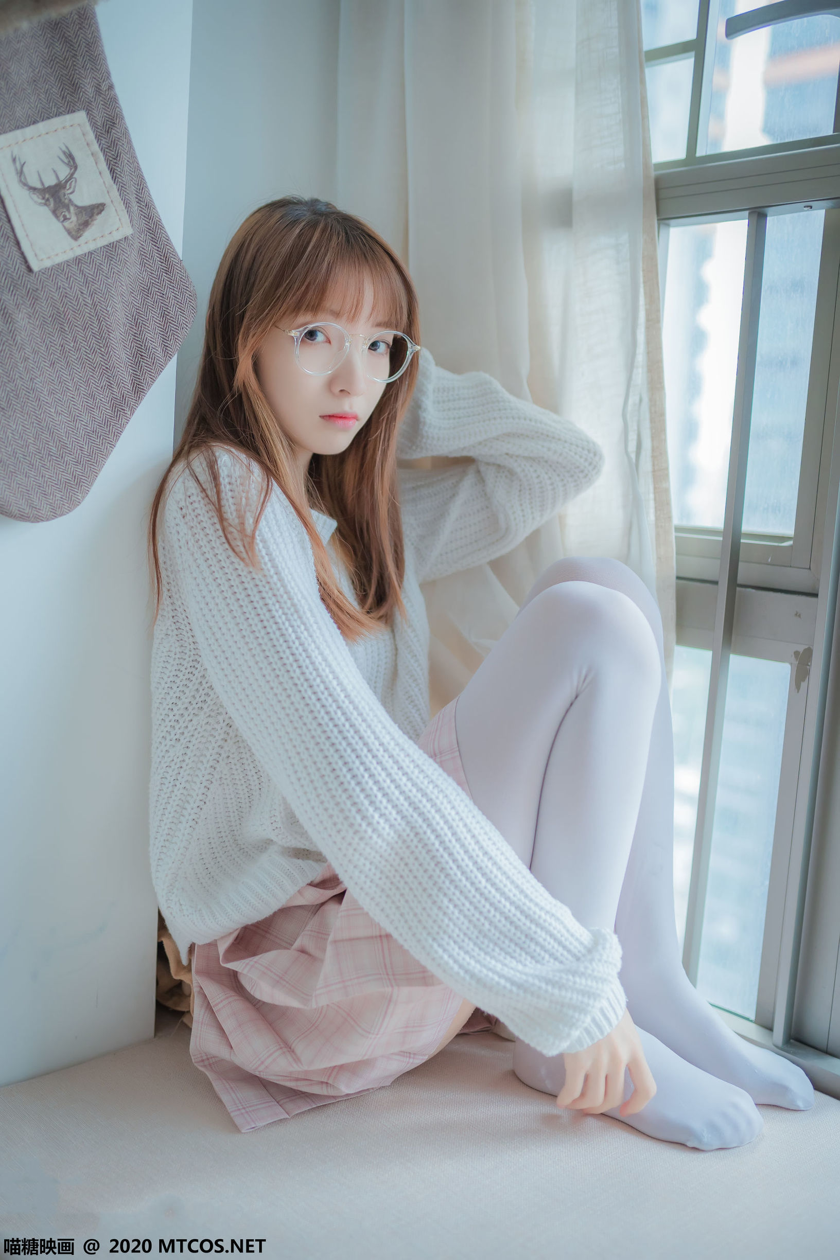 ミャオタン映画] VOL.077 ピンクの格子柄スカートの目が特徴の娘