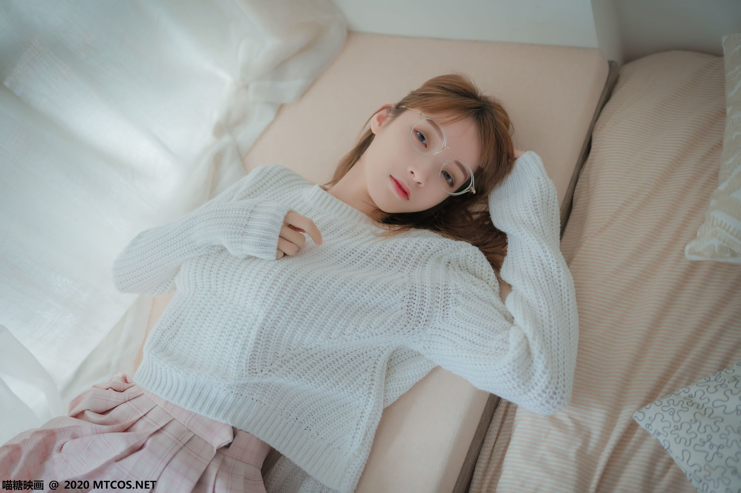 Miêu Đường Điện Ảnh] VOL.077: Váy Ca Rô Hồng Của Cô Gái Mắt To