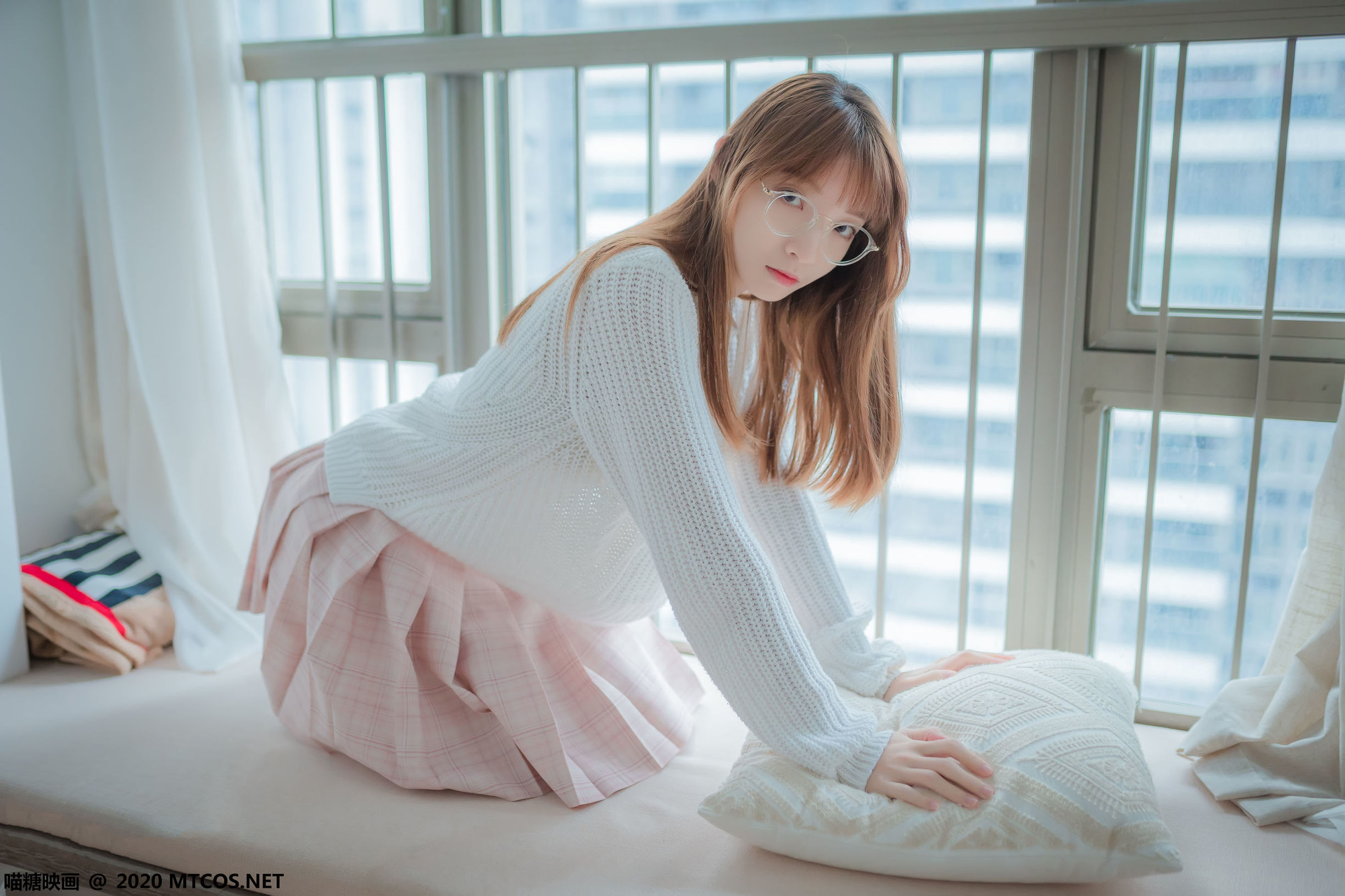 Miêu Đường Điện Ảnh] VOL.077: Váy Ca Rô Hồng Của Cô Gái Mắt To