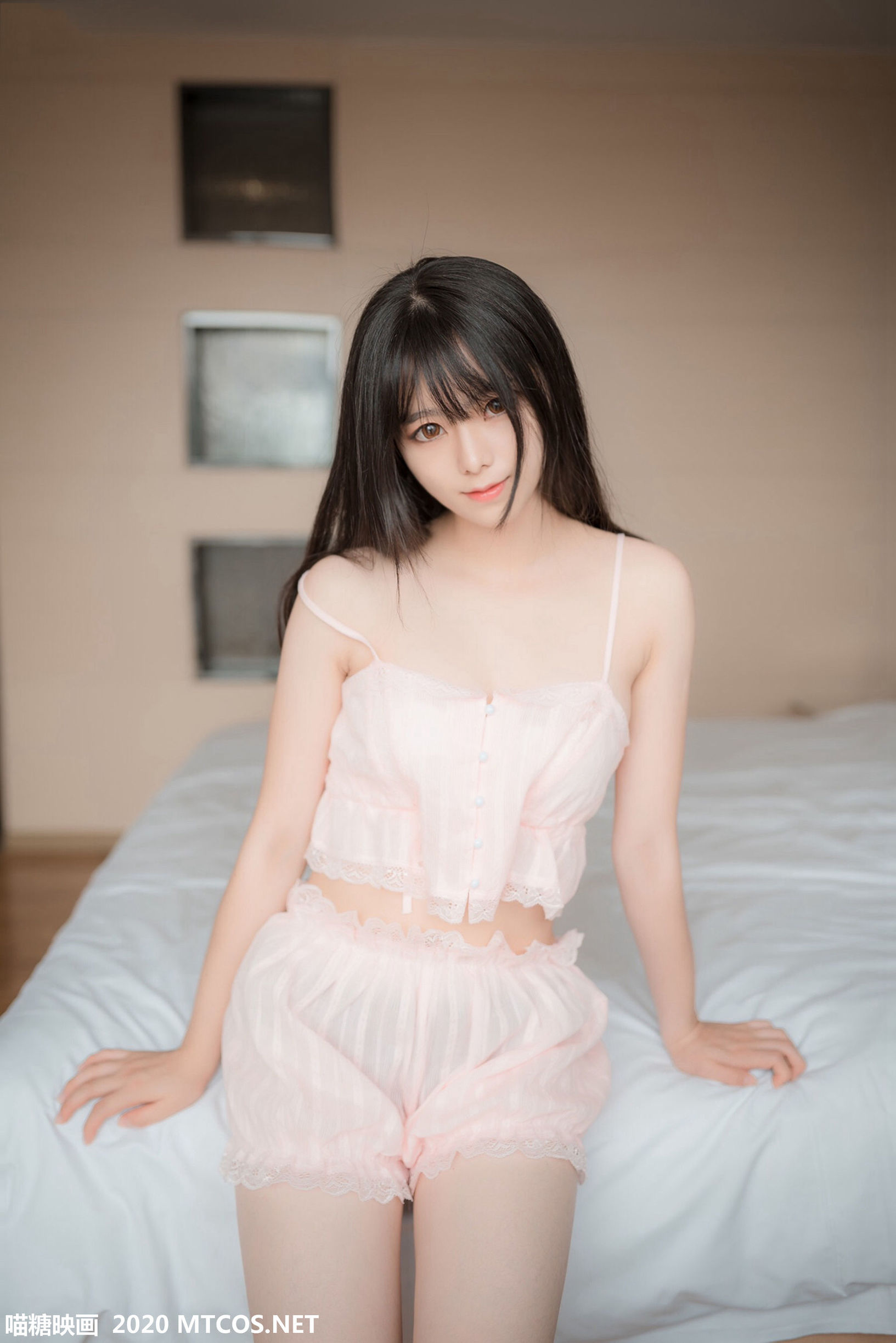 묘탕영화] VOL.104 분홍색 스트랩 잠옷