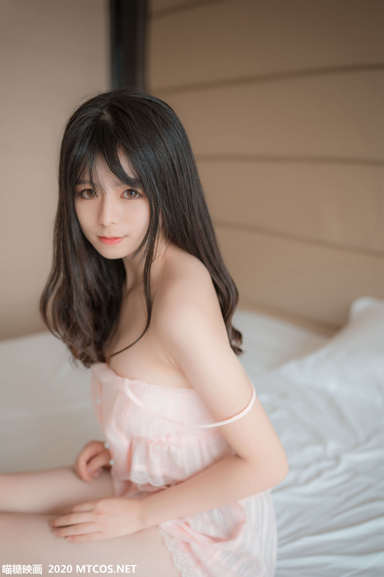묘탕영화] VOL.104 분홍색 스트랩 잠옷