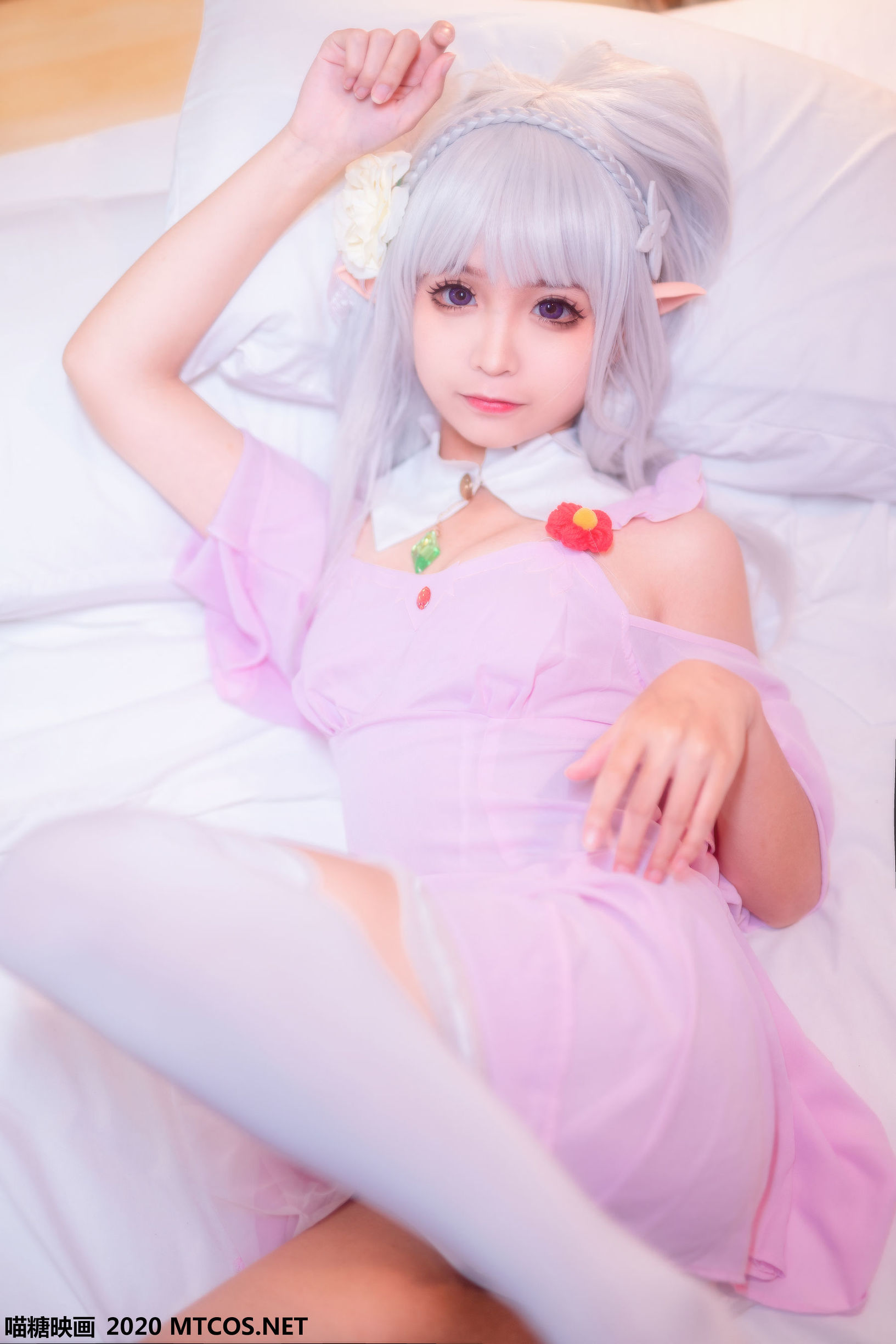 Meow Sugar Films] Vol. 118 "Off-Shoulder Nightgown