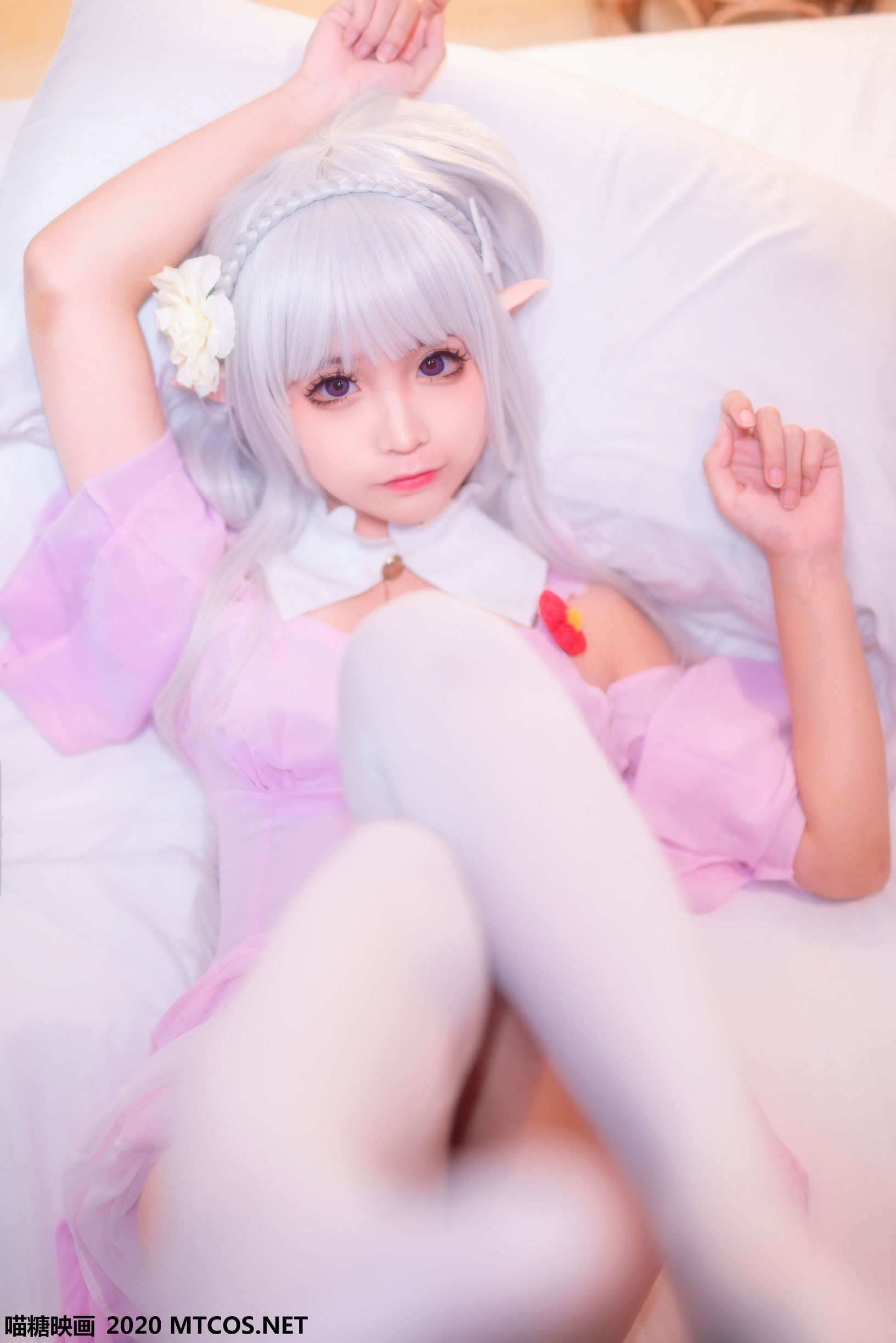 Meow Sugar Films] Vol. 118 "Off-Shoulder Nightgown