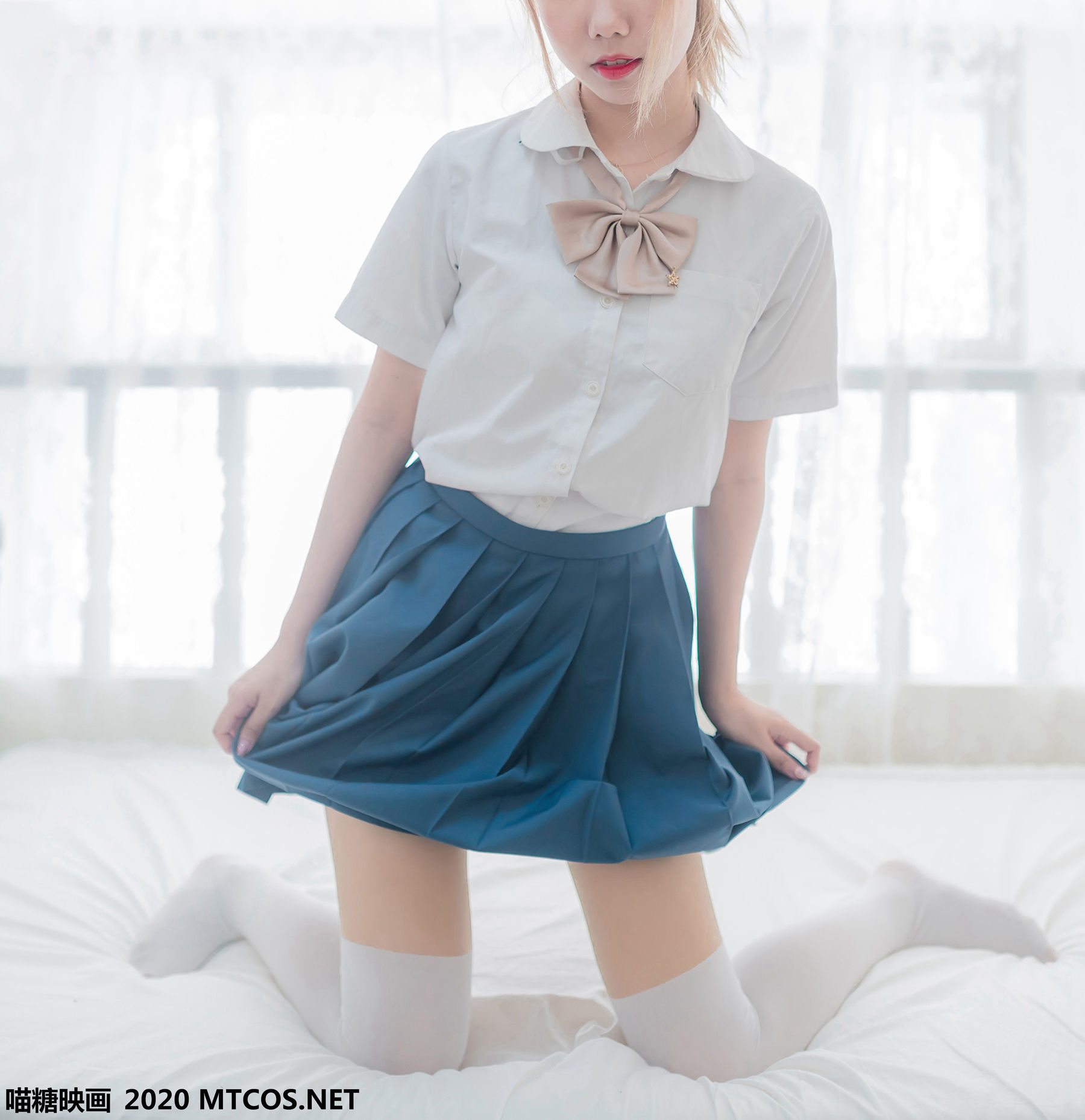 Meow Tang Films] VOL.121 "White Silk JK Schoolgirl