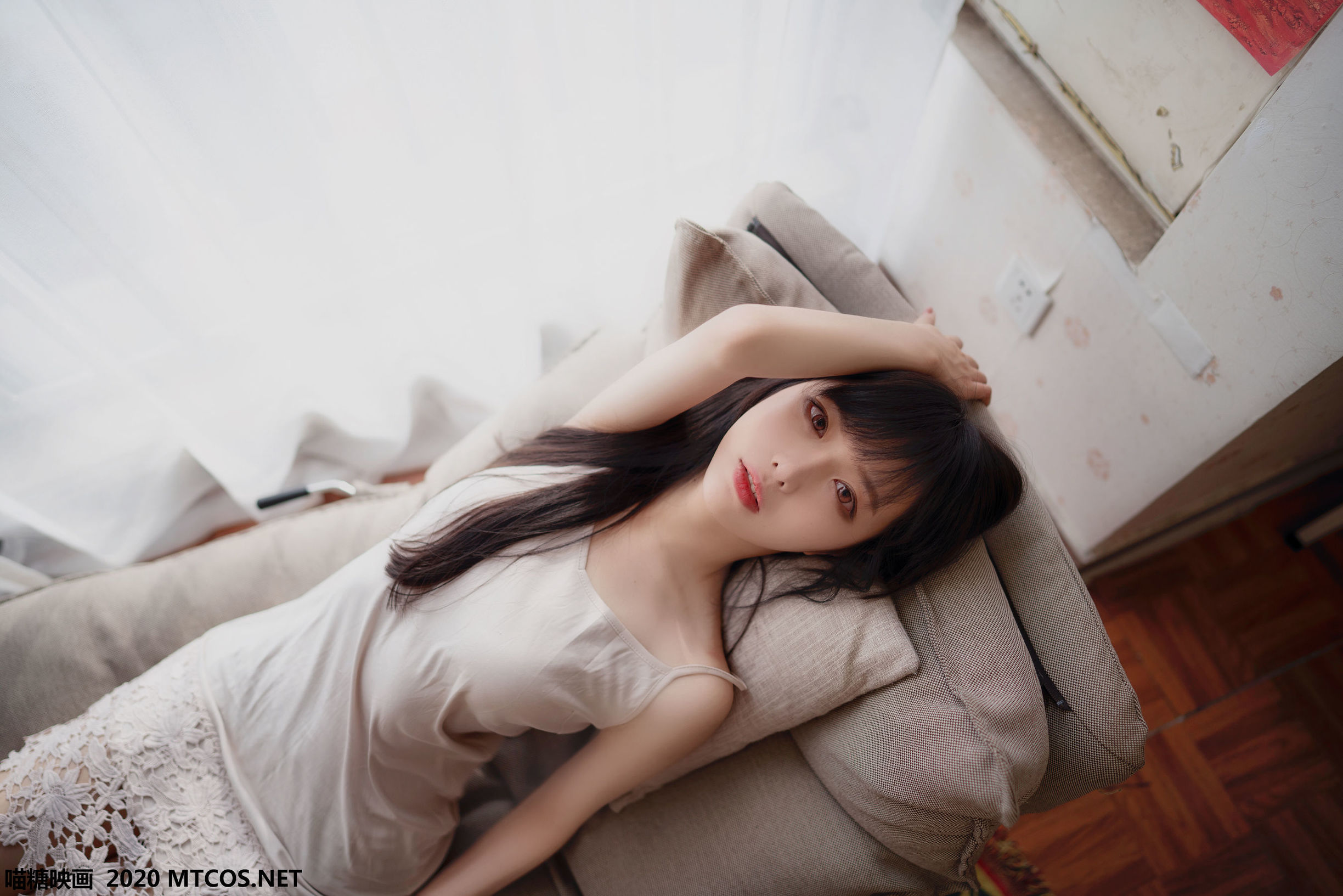 Meow Sugar Films] Vol. 148: Girlfriend's Warm Sun Private Room