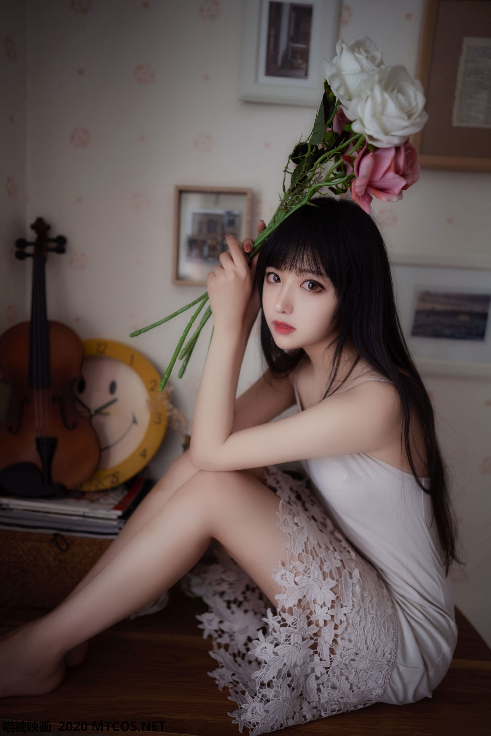 Meow Sugar Films] Vol. 148: Girlfriend's Warm Sun Private Room