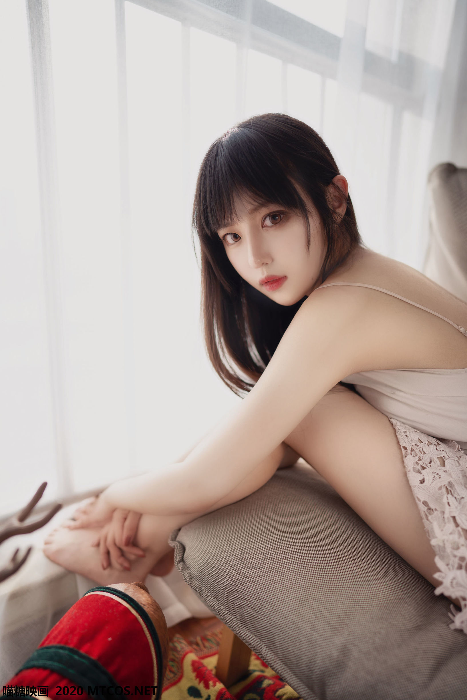 Meow Sugar Films] Vol. 148: Girlfriend's Warm Sun Private Room