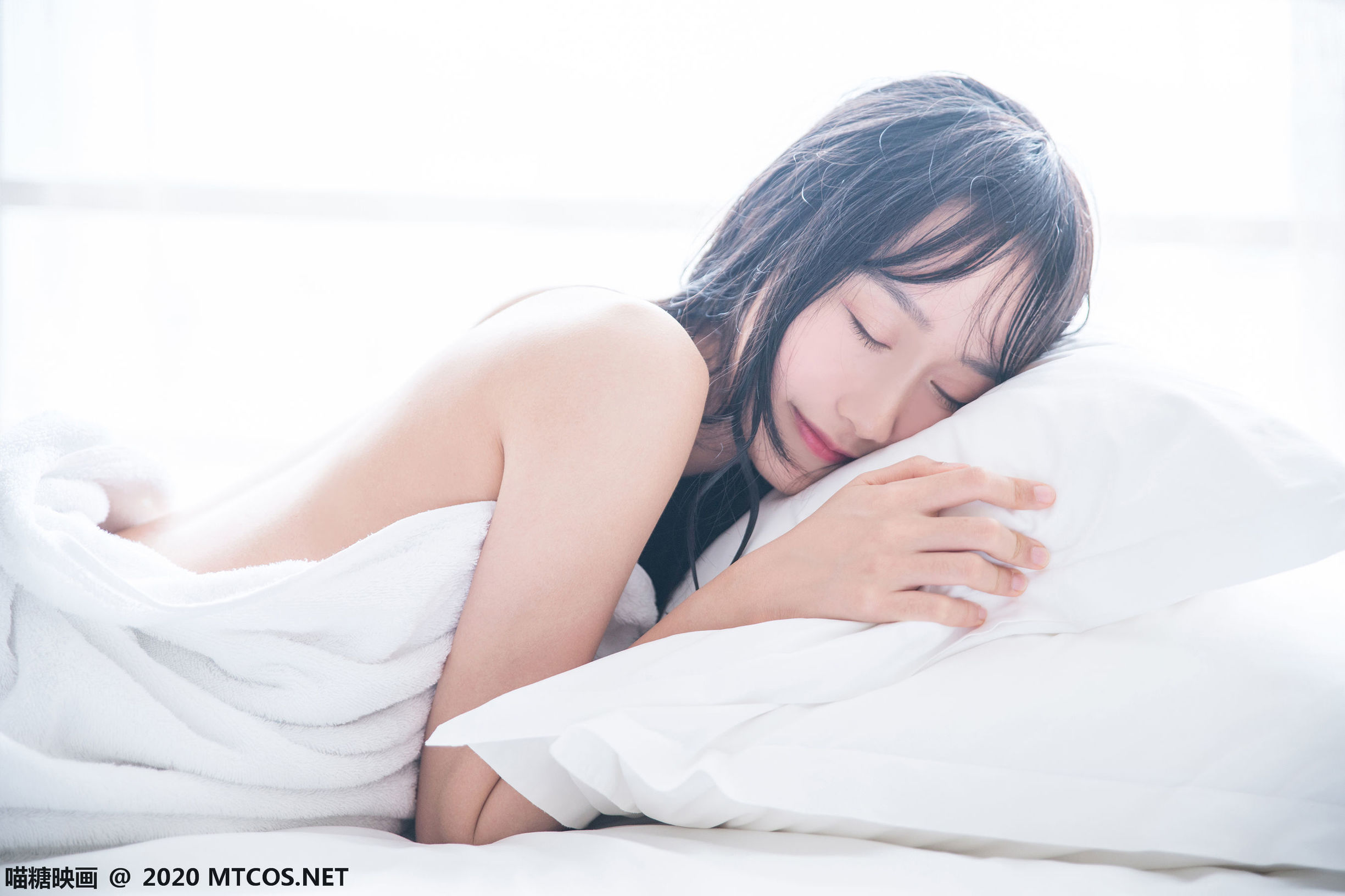 먀탕 영화] VOL.174 순백 목욕 수건