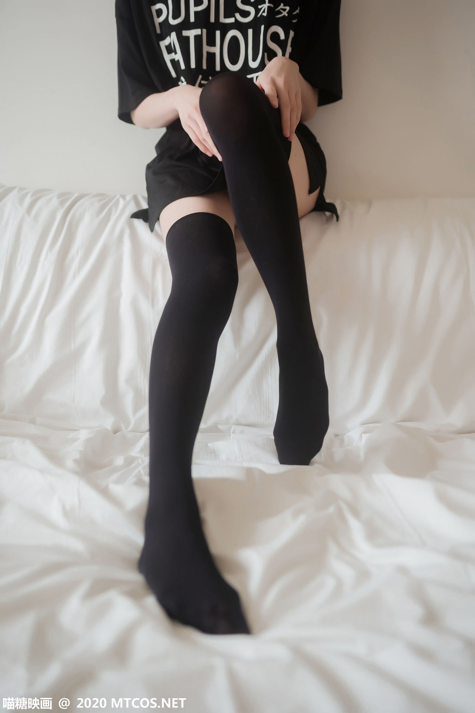 Miaotang Film] VOL.176 Half-Sleeve Double Ponytails
