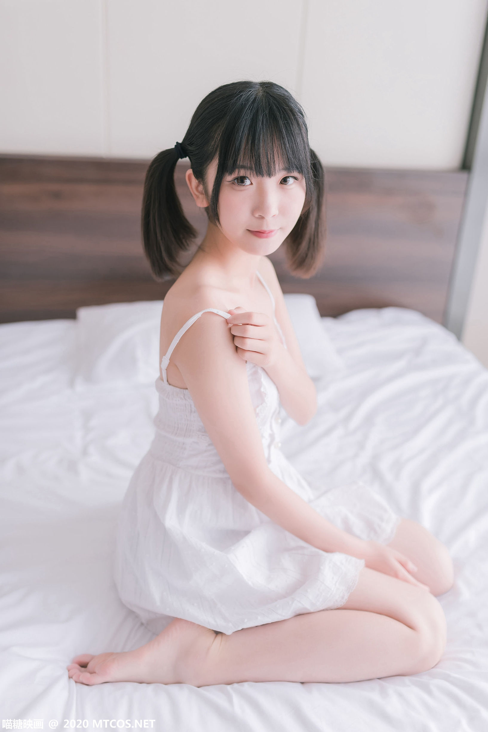 喵糖電影] 第177卷 白裙少女