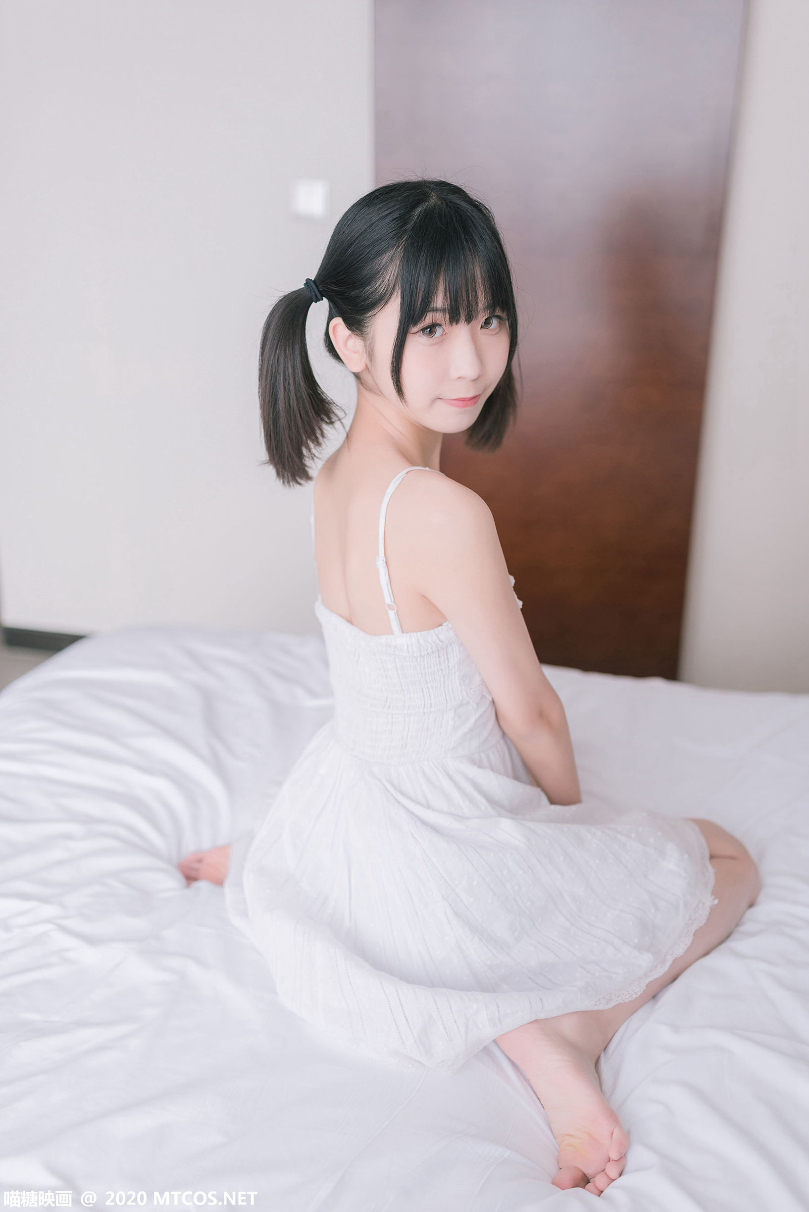 喵糖電影] 第177卷 白裙少女