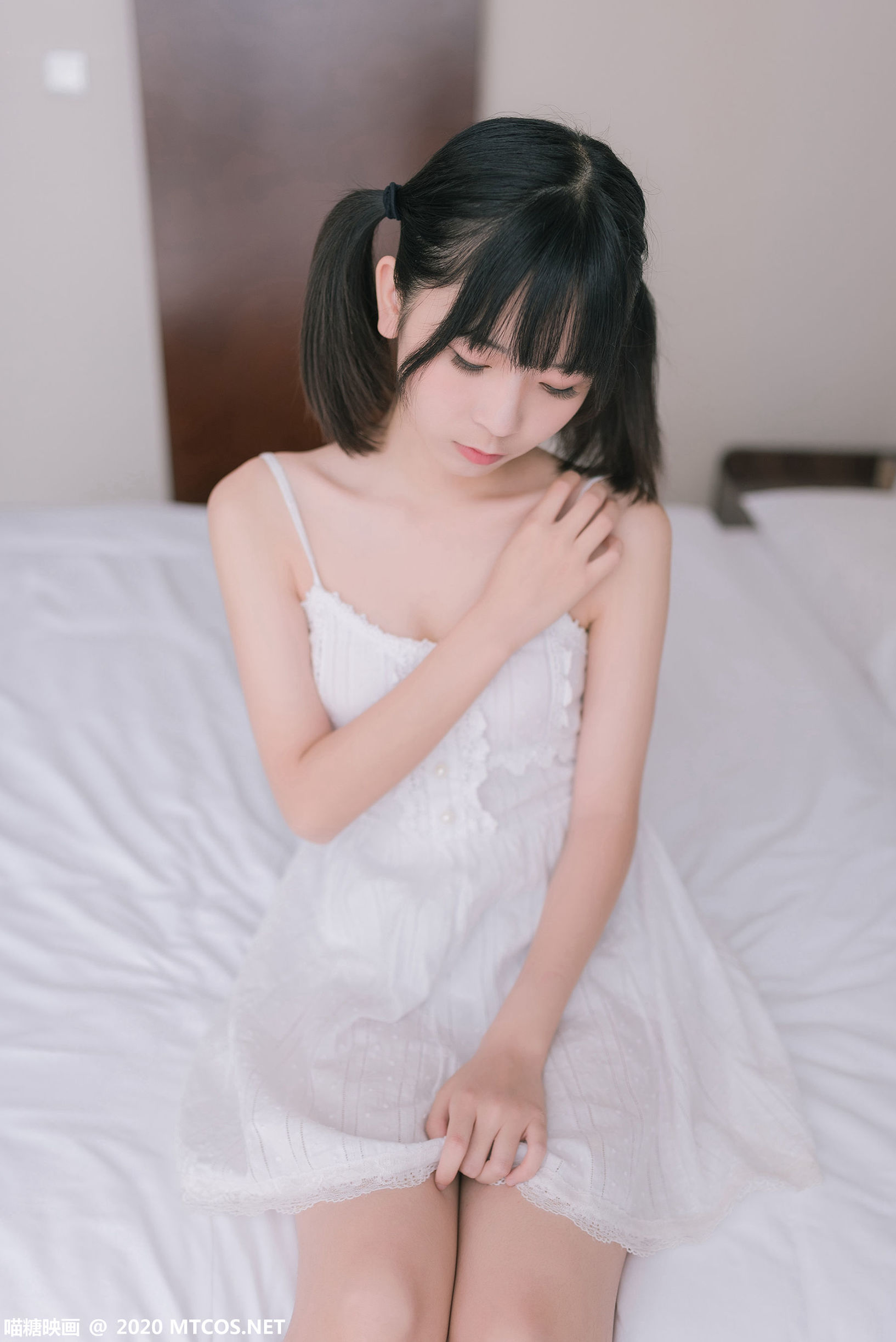 喵糖電影] 第177卷 白裙少女