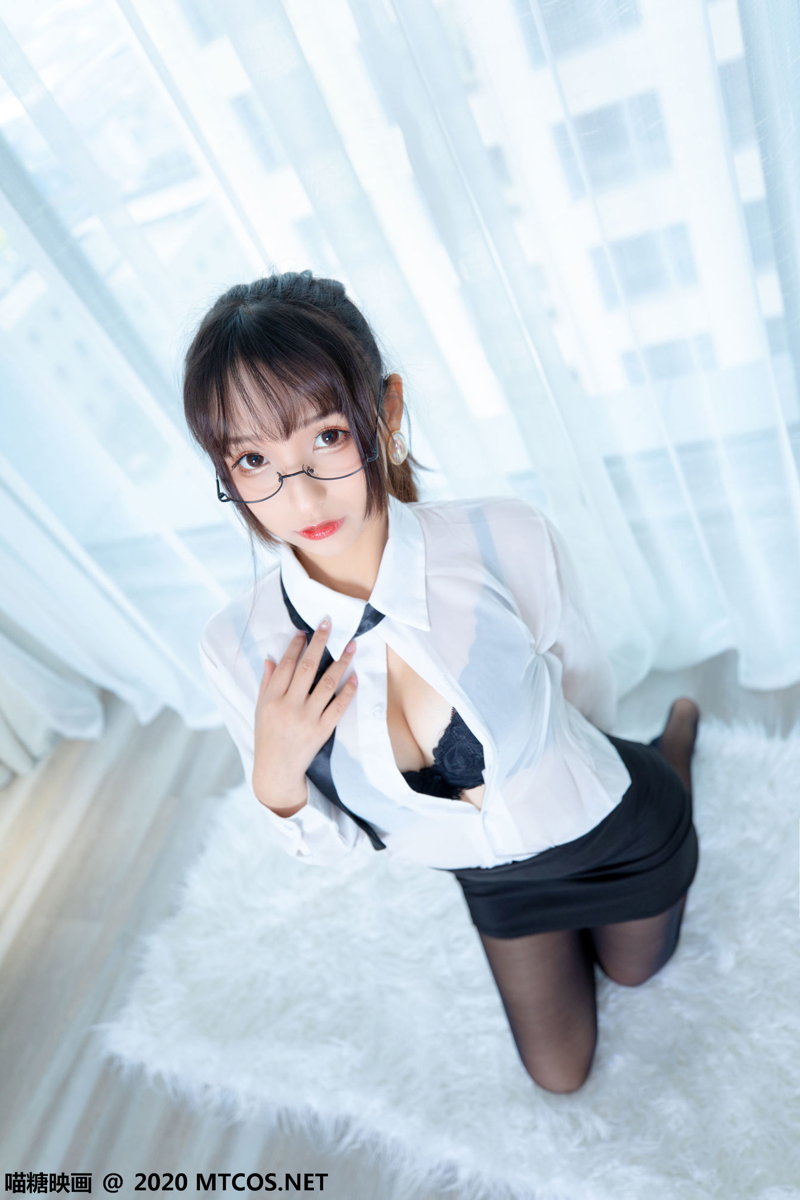 Miaotang Film] Vol. 202: OL Uniform Skirt