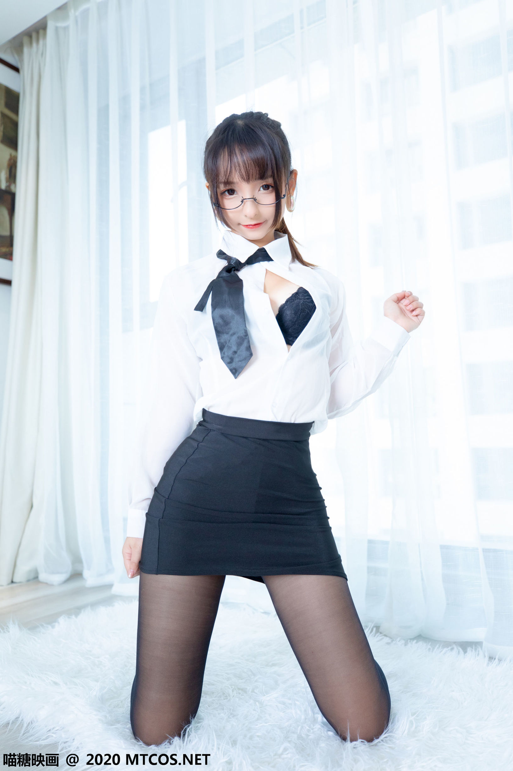 Miaotang Film] Vol. 202: OL Uniform Skirt